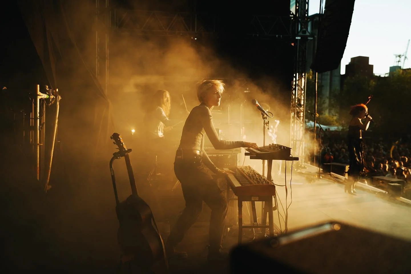 on stage with @alli.alli.alli.alli and friends 

#dockville #stage #festival #iamtimosommer #croud #hype #summer #vibes