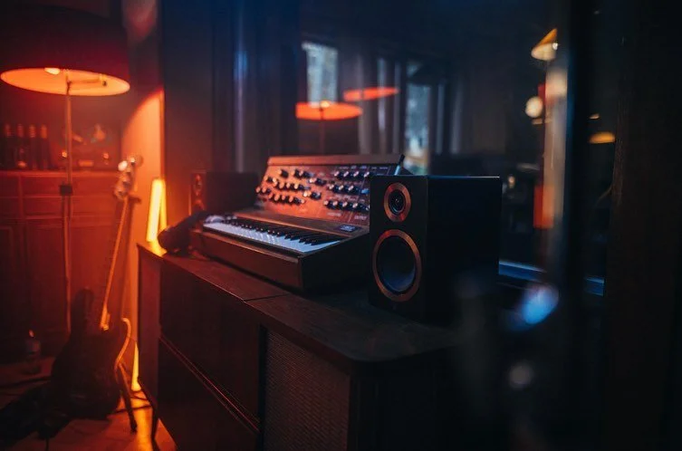 AMPLIFIED: NEWCOMER- BANDCONTEST with @temmissss for 
@argonaudio x @hifiklubbende mit dem besten Team @iamnoel.de @jonasnaue.works @jan_ehrhorn @marcelus.walace @udobaumhoegger 

Schaut bei hifiklubben.de vorbei 

&nbsp;#faces&nbsp;#lensculture&nbsp