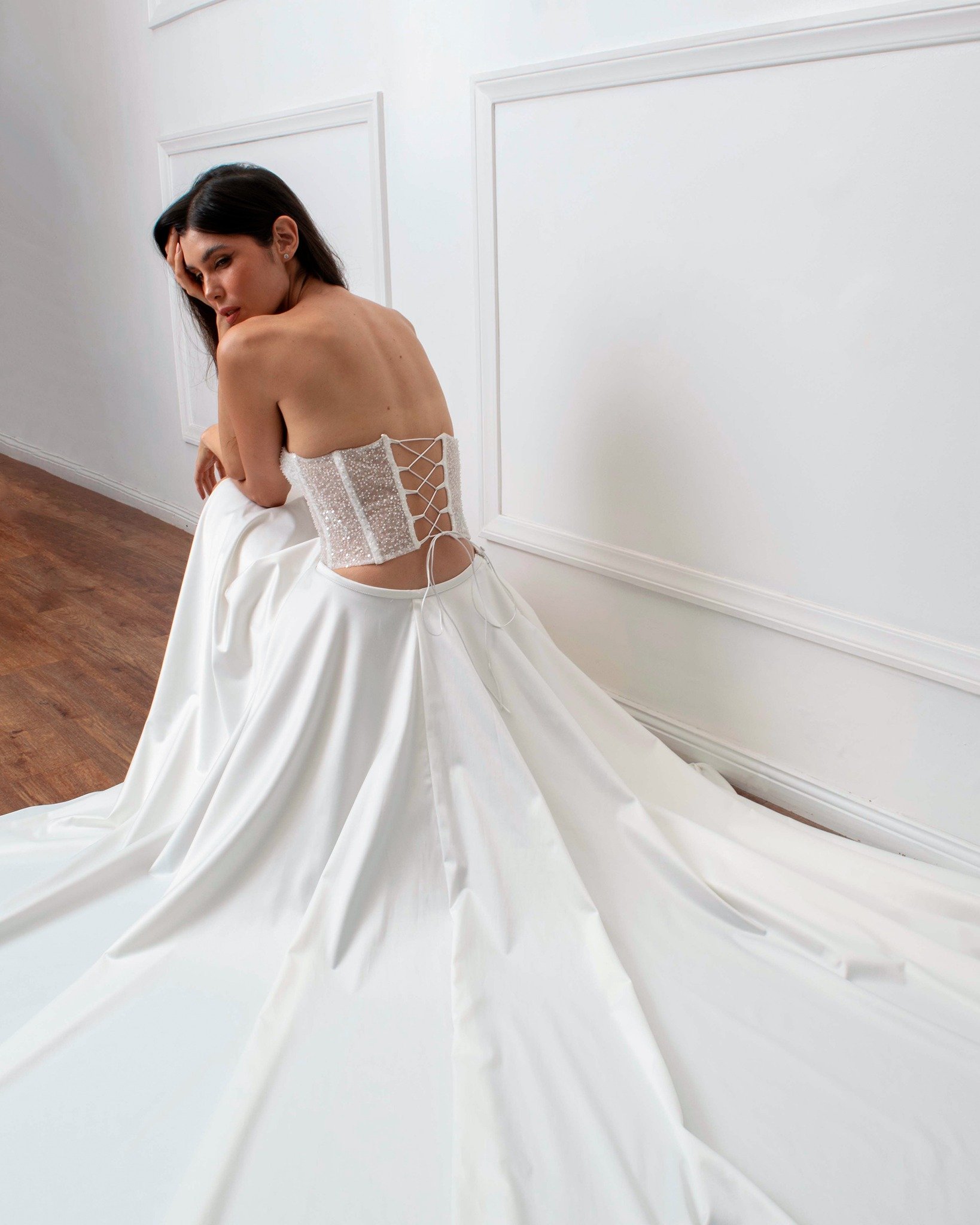 Las novias que se atreven a ser diferentes son las que crean recuerdos inolvidables.

Corset Shine y Falda Amatista✨

#adrianaoreiro #bridetobe #novias2024