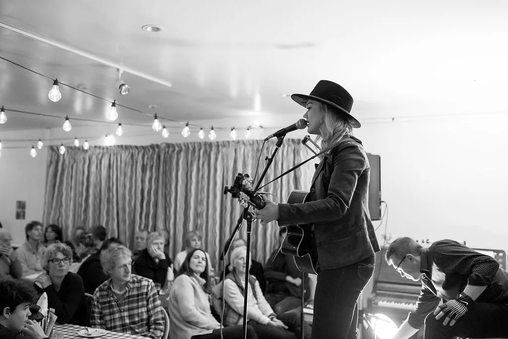 AcousticCafe-4.jpg