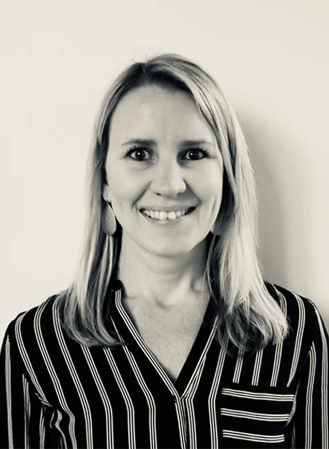 Miss Caryn Health & Safety Coordinator, Teacher. Having spent the past five years teaching pre-schoolers in Durban, South Africa, Caryn made the leap to London to continue her career in the UK landing at Chelsea Pre-Prep. In 2018, Caryn moved to Kingsland where her enthusiasm for providing a nurturing environment which challenges her students is key to her teaching style. Seeing her students as individuals from the very beginning, Caryn engages conscientiously with each child encouraging them to thrive both academically as well as personally while under her care.