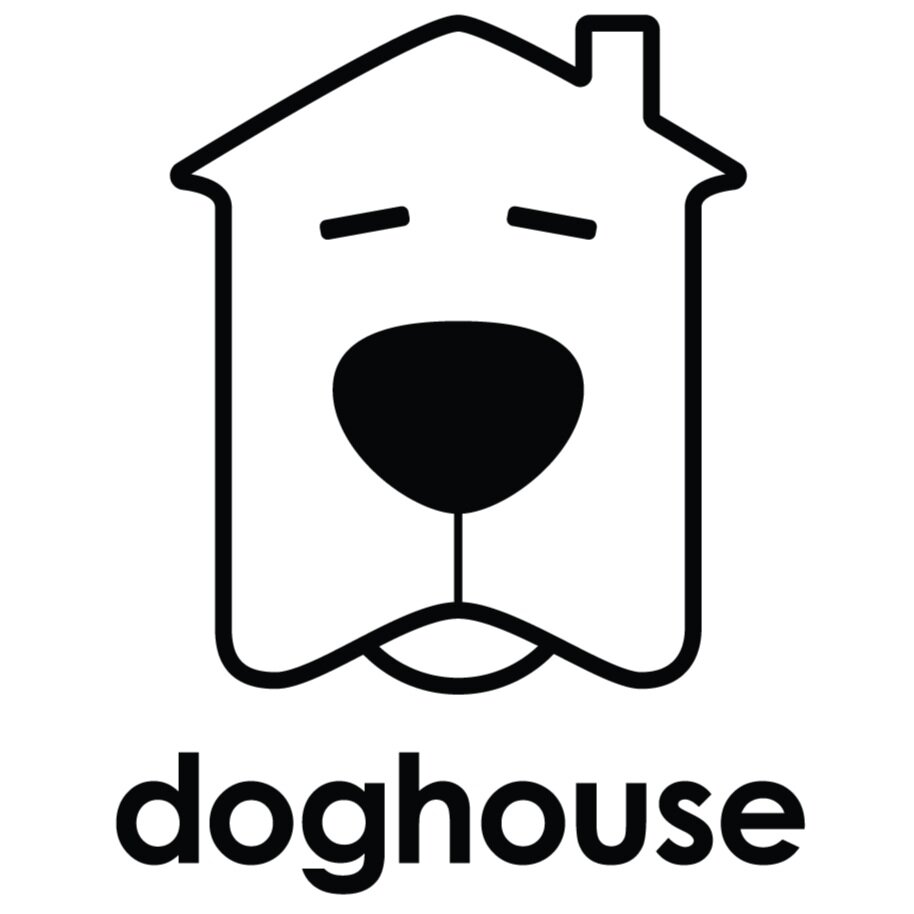 Doghouse Portraits | Seattle Best Pet Photography