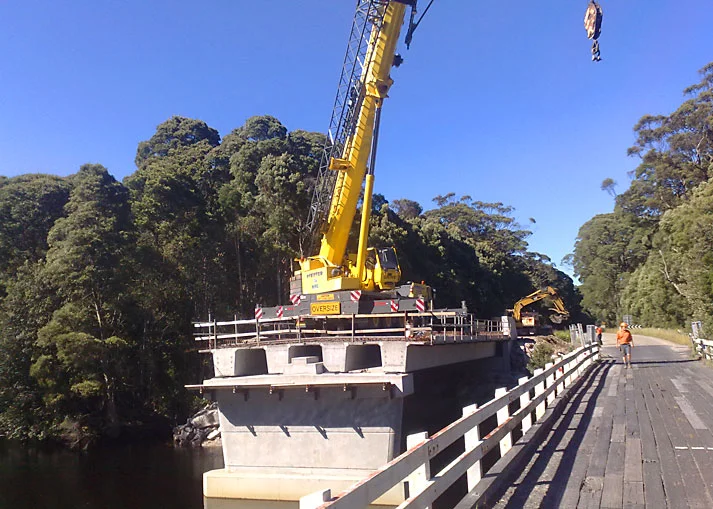 Leven River Bridge