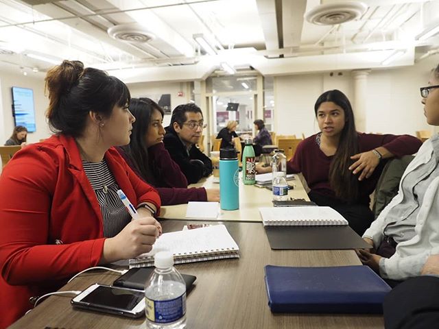 Team briefing at Longworth House. It's been a rough week for us, and it's only wednesday! Regardless of the circumstances, we remain hopeful! We will continue working hard until congress finds a solution for #Dreamers 
Please continue donating!
Vote4