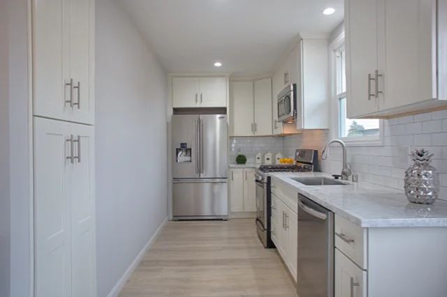 Kitchen1.jpg
