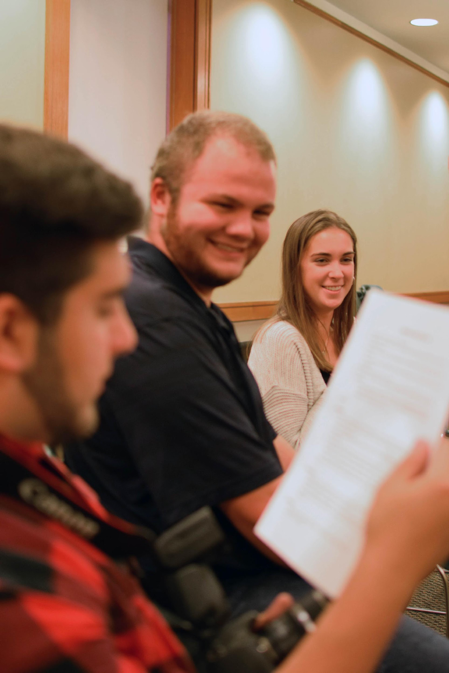 FSU students enjoy themselves by interacting with members of the community during a Community Read book discussion. PC: Eleni Demos