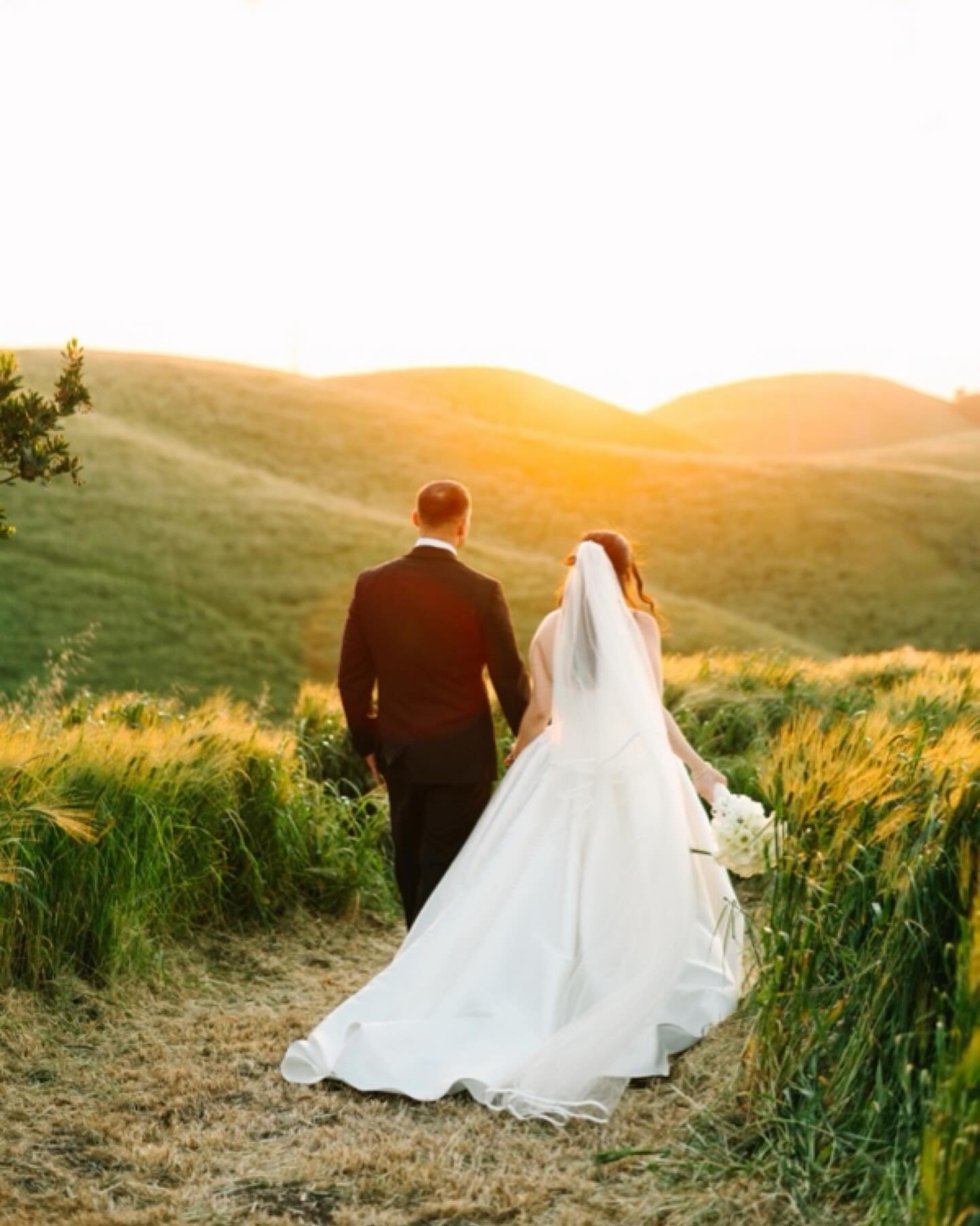 Jason + Kendall&rsquo;s beautiful wedding at @nellaterra. There is truly nothing I love more than a wedding where everyone is SO excited that their day has finally arrived 🥹 So many happy tears and emotions with these two and their families!