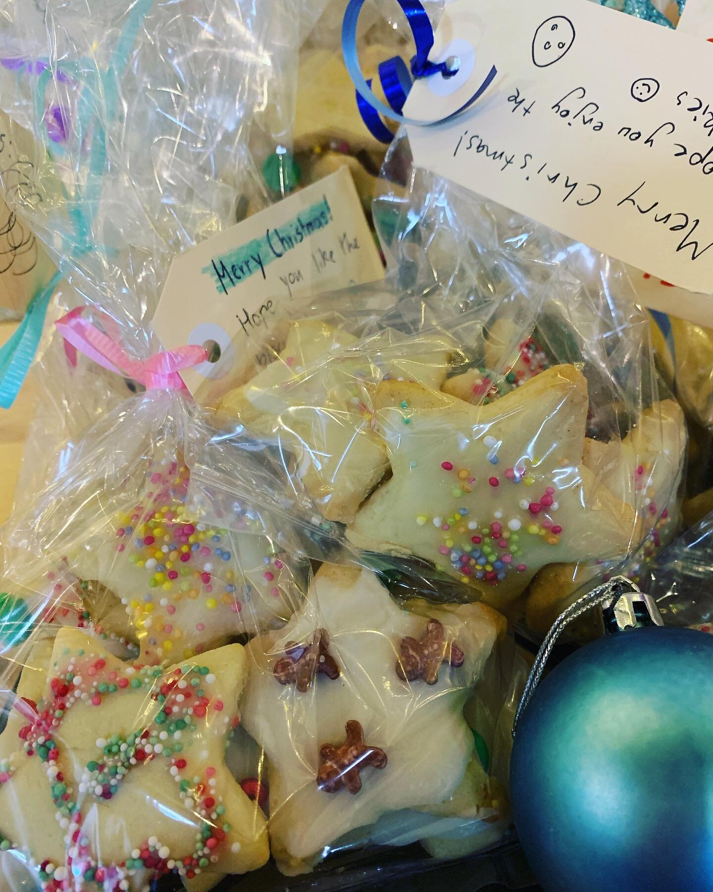 How professional and scrumptious do these cookies look??!! Thank- you to Shelford Girls Grammar for taking the time to make these cookies and attaching hand written Christmas notes - helping to spread joy this Christmas to people struggling in our co