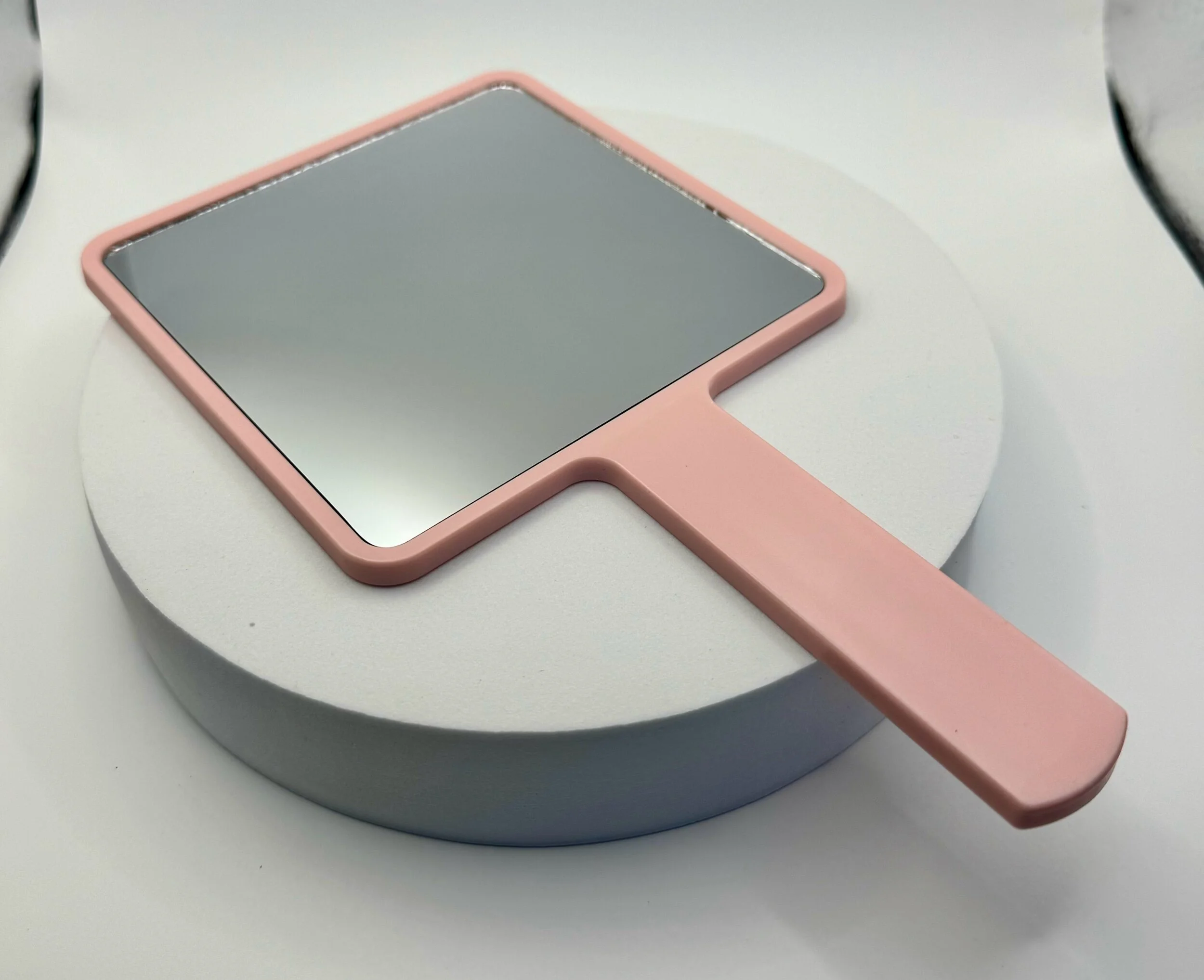 1847DD37-D0BB-4A69-B32F-81FBAC4094EB