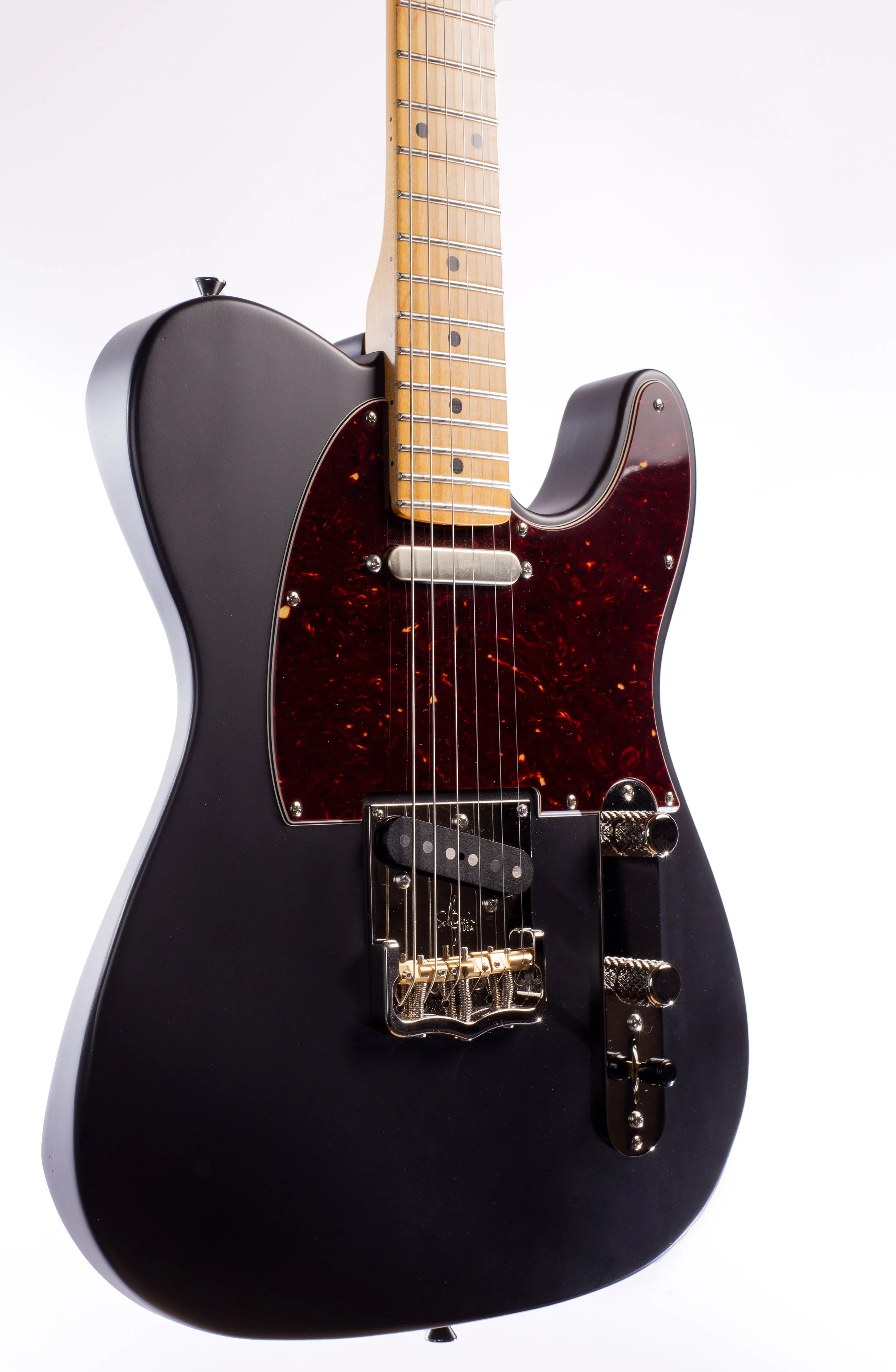 BlackTele-1.jpg