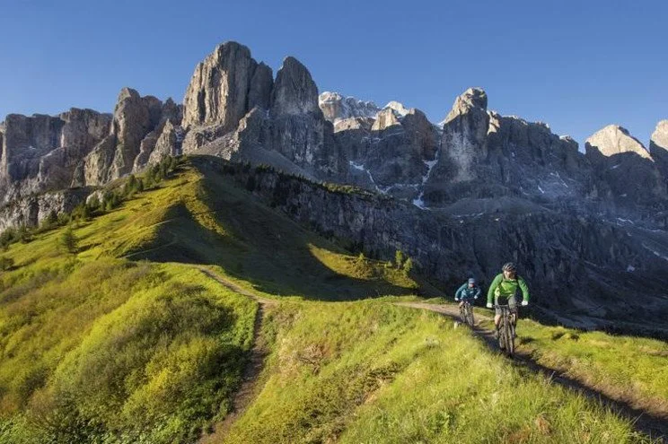 biking Dolomites 5.jpg