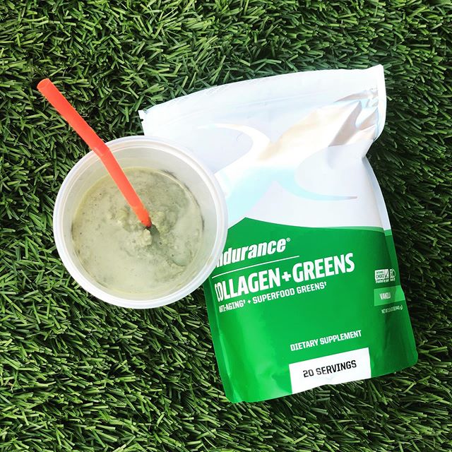 Get your green in! @xendurance Collagen + Greens smoothie.
🔺1 scoop of super foods greens
🔺1tbsp of peanut 🥜 butter
🔺 45g of banana 🍌 🔺 1 cup of ice
-
🌟 Grass fed collagen peptides promotes
* healthy skin, hair, nails + joint support.
🌟 Organ
