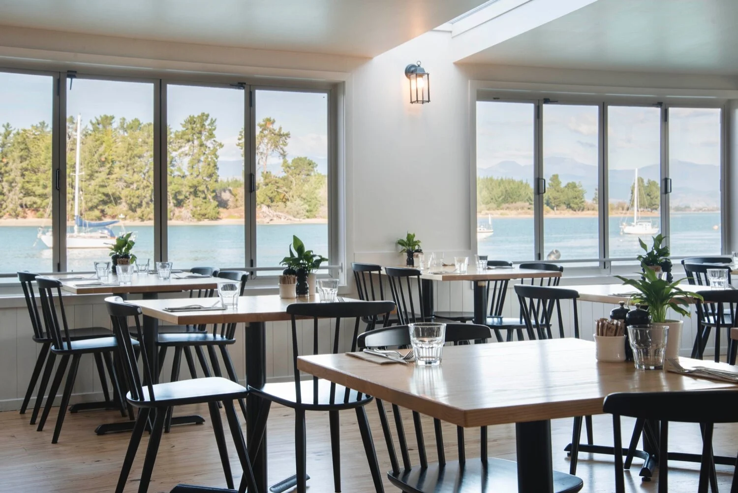 Apple Shed Kitchen & Bar