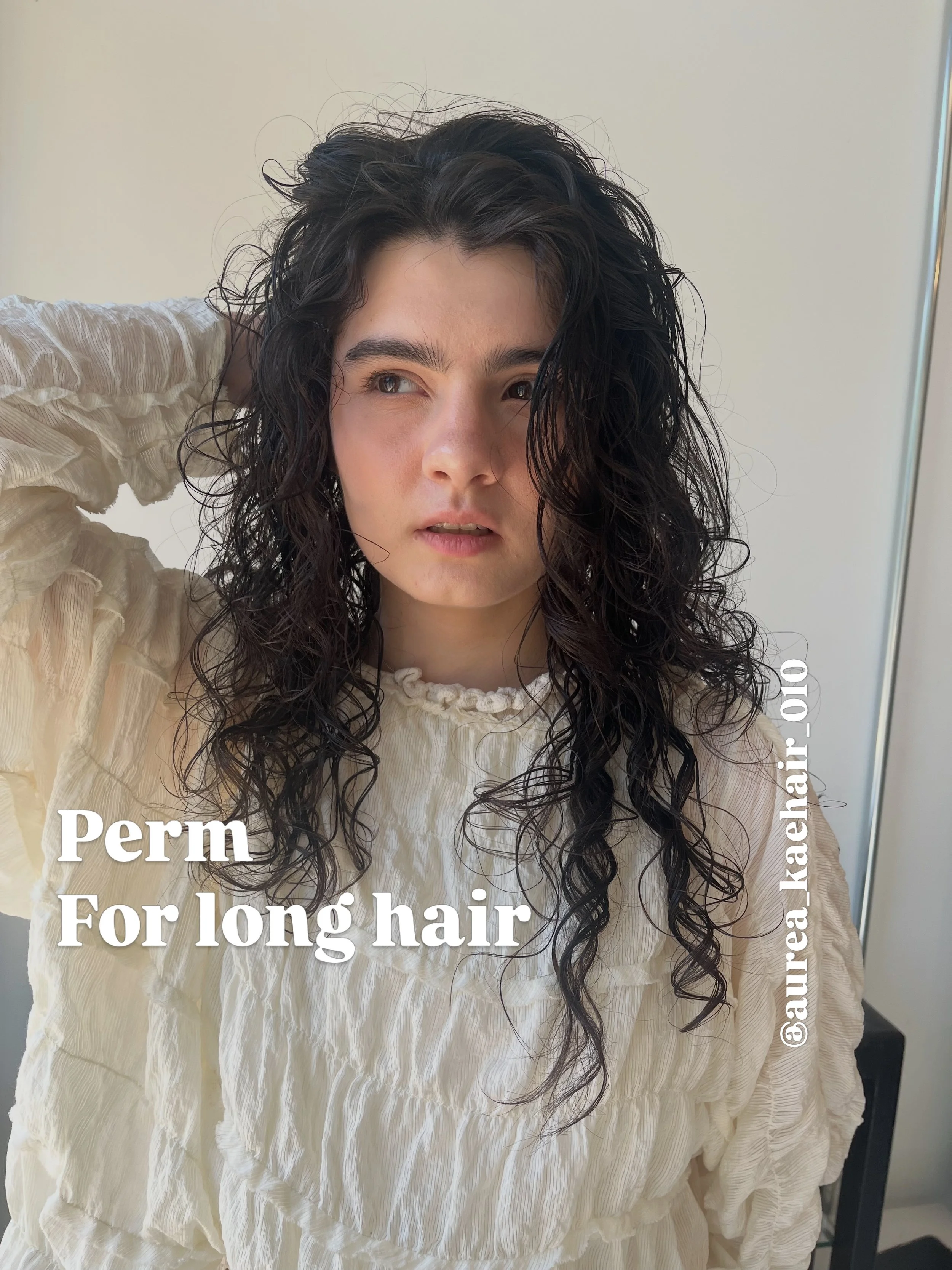 Layered Haircut &times; Spiral Perm 🪞⛓️✂︎

There is reel also! 

#aurea_kaehair_010 #rotterdam #kosugikaestyle