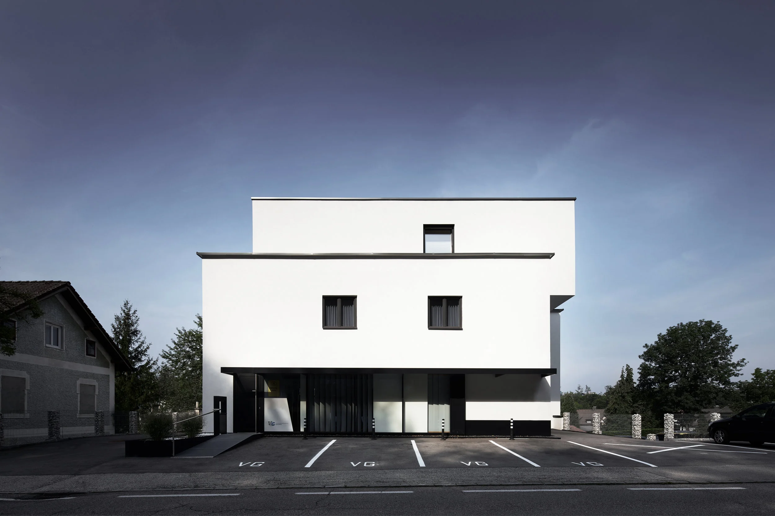 1505-exterior-01.jpg