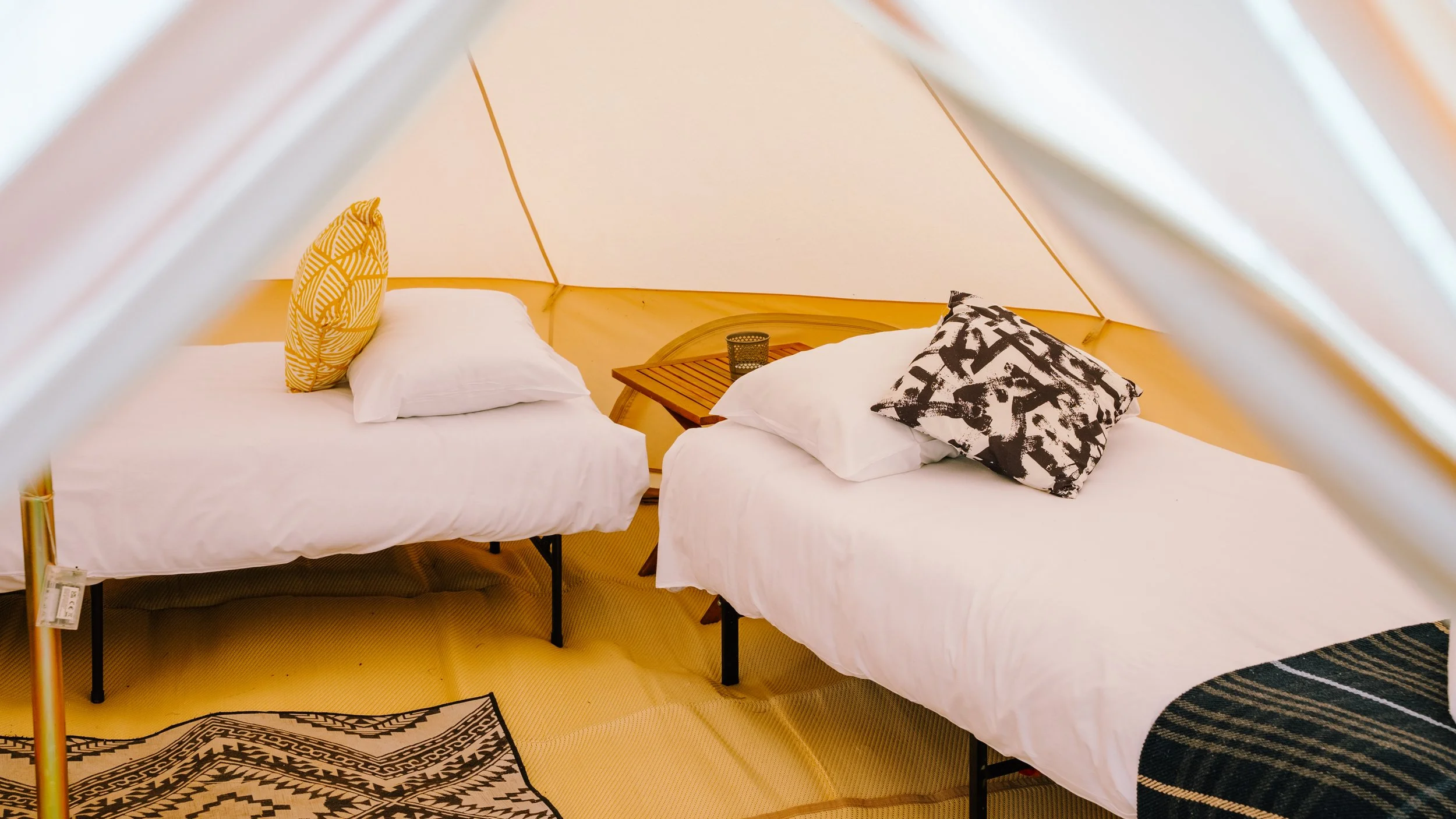 Luxury Bell Tent Interior 18.jpg