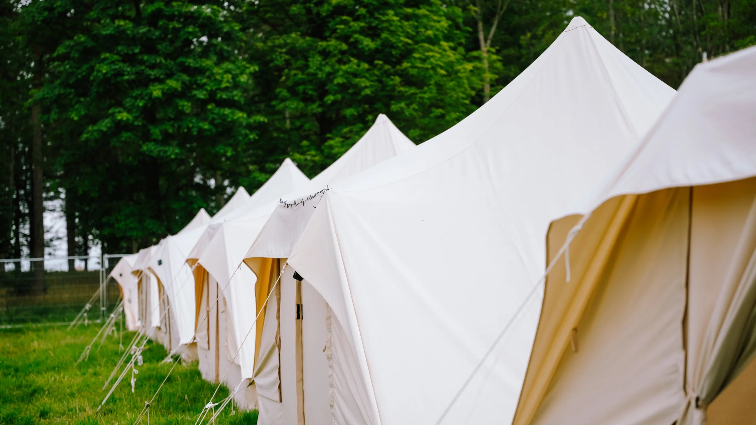 Festival accmmodation for solo travellers in the uk