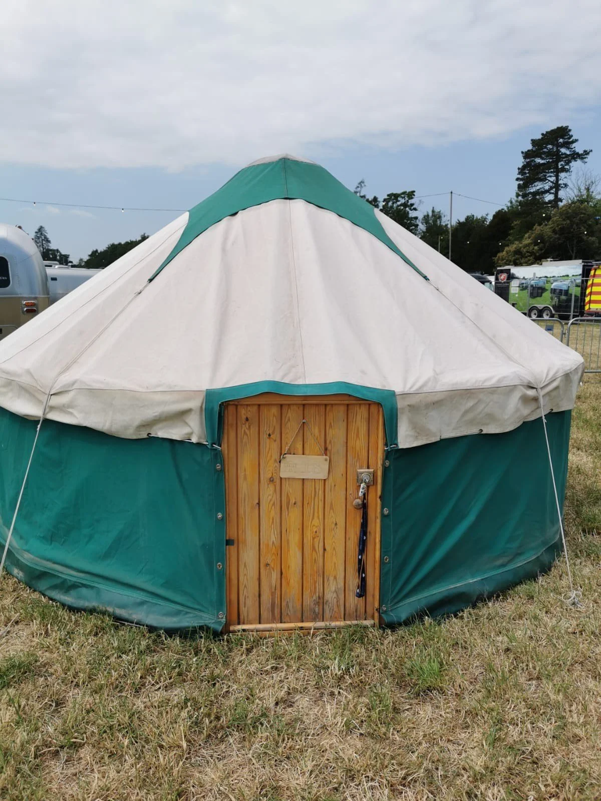 Luxury yurt for 2