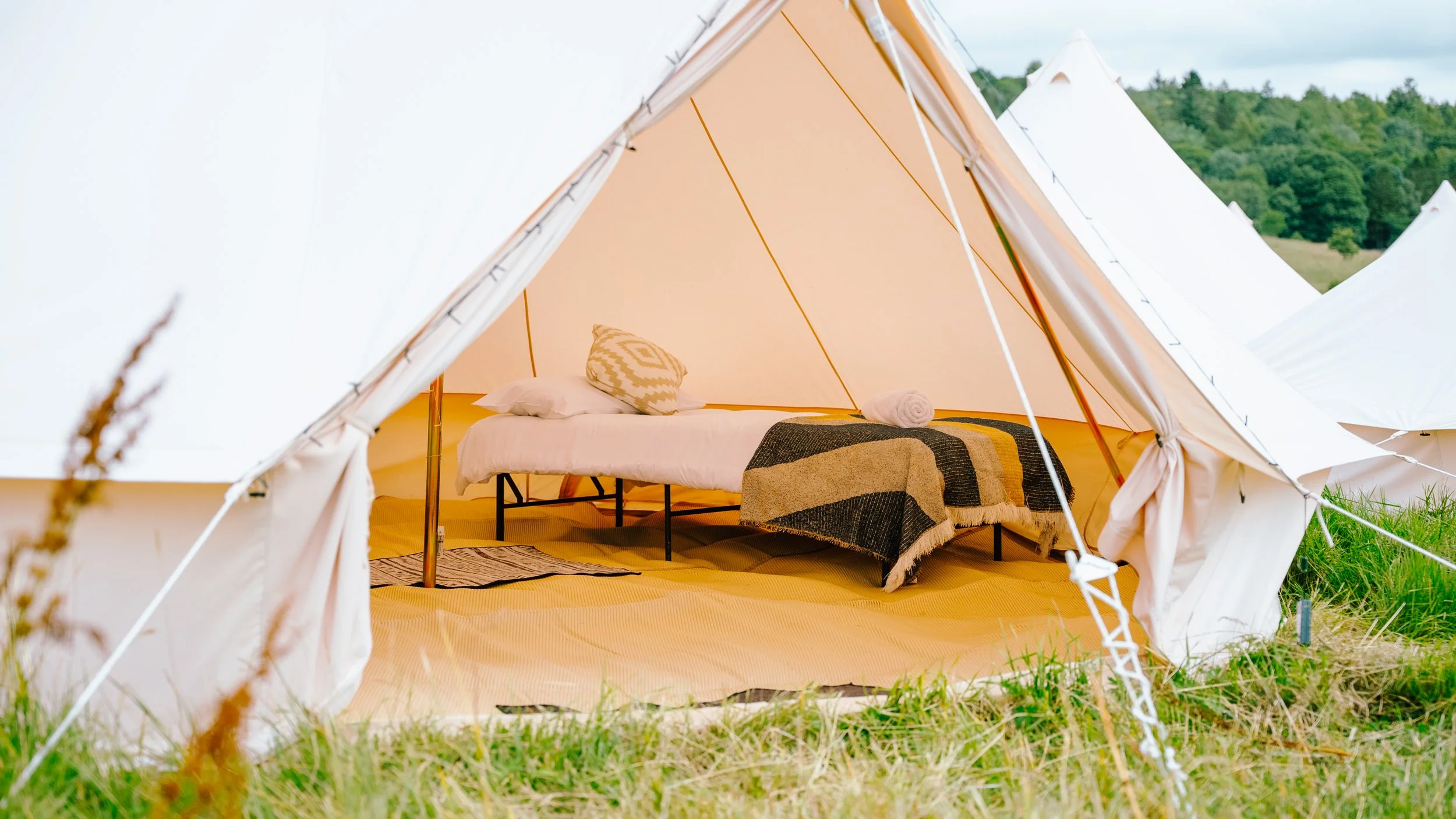 Luxury Bell Tent Interior 25.jpg
