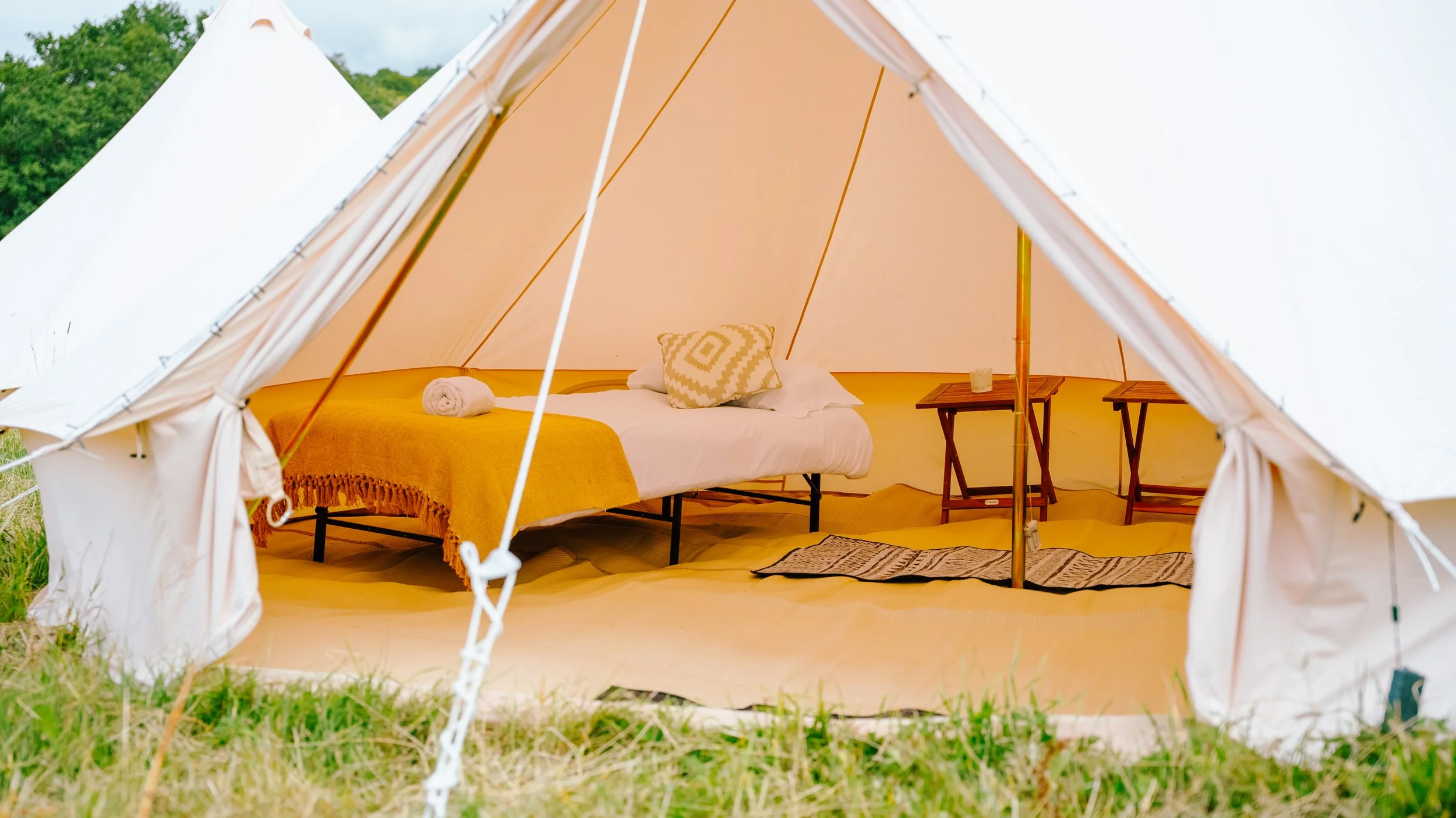 Luxury Bell Tent Interior 26.jpg