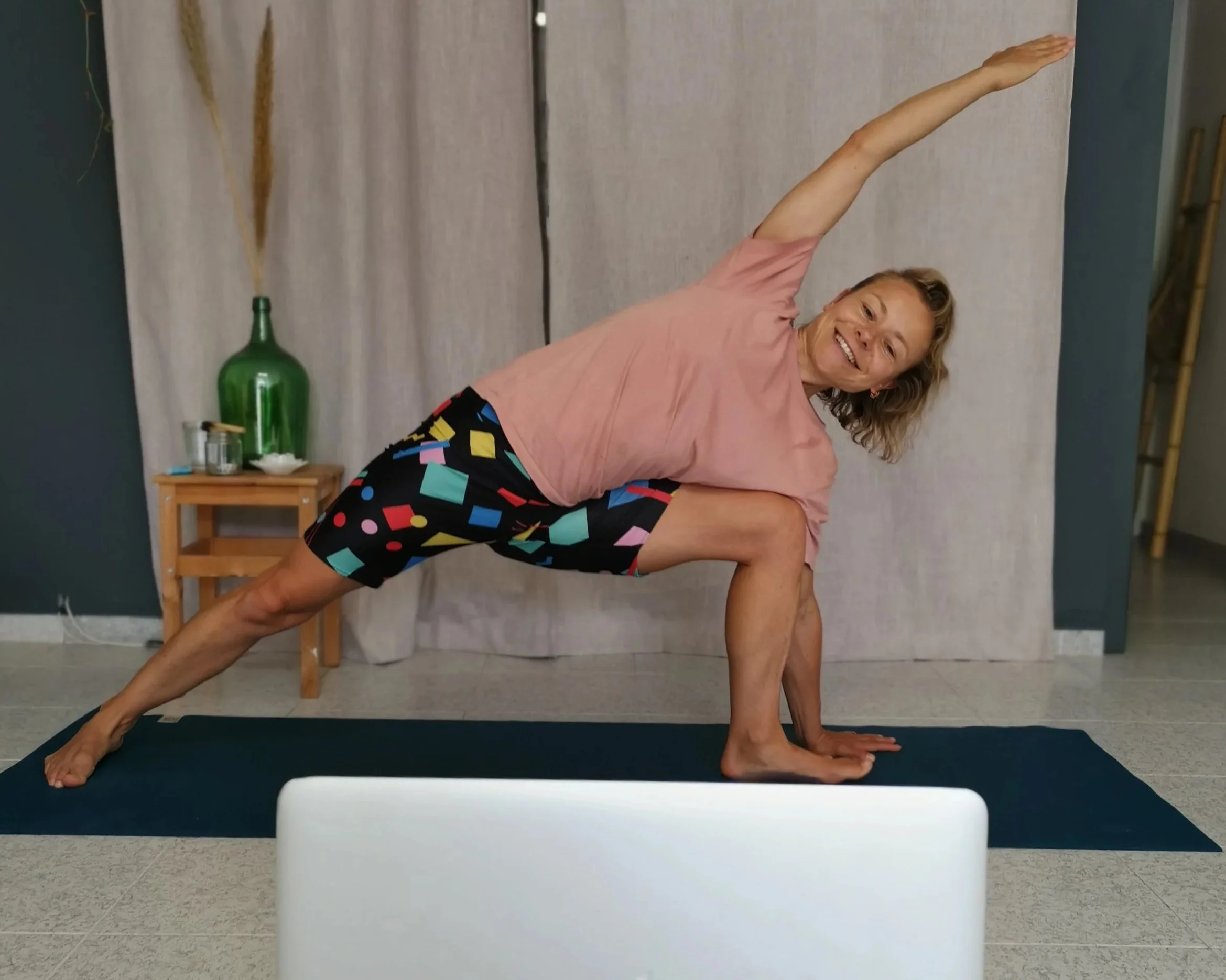 Corporate Yoga