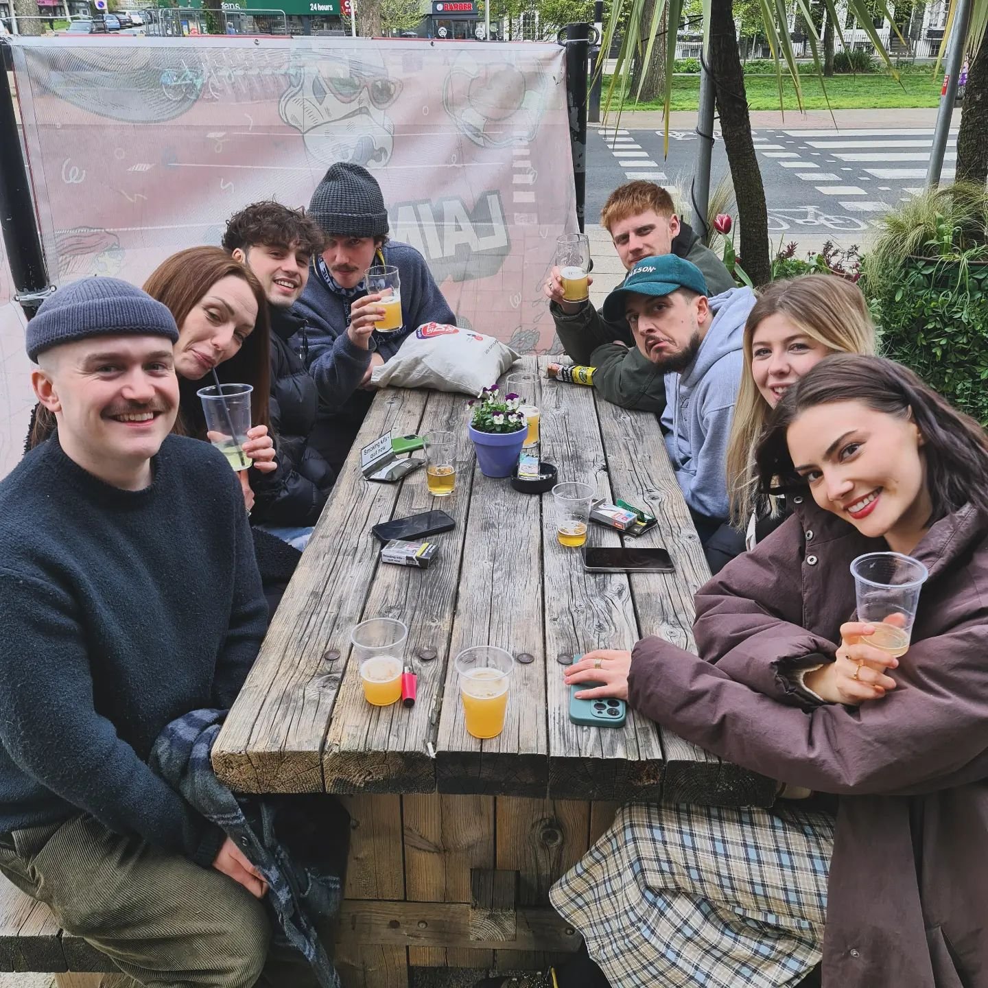 If you see a bunch of strangers serving in our pub today... 🤔
We are having the time of our lives in Brighton!!! ,🎉
Thanks to cover legends @greatexhibit
#teamparty #brightonlaines #lainepubco