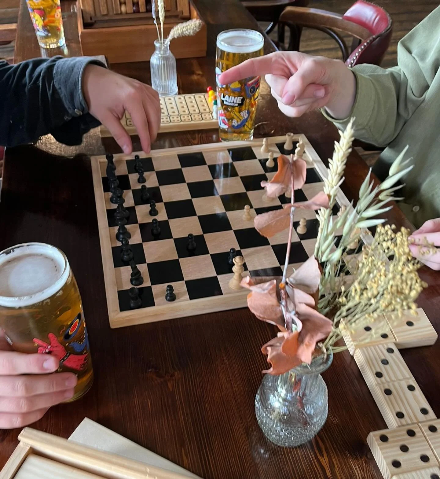 &pound;5 Laine pints, every Tuesday! 

And lots of new wooden board games to get your teeth into.

Yes, you bloody heard it.

Beer and board games, a perfect combination.

Come and woop your mates at:

*Chess (For all levels of expertise) 
*Draughts 