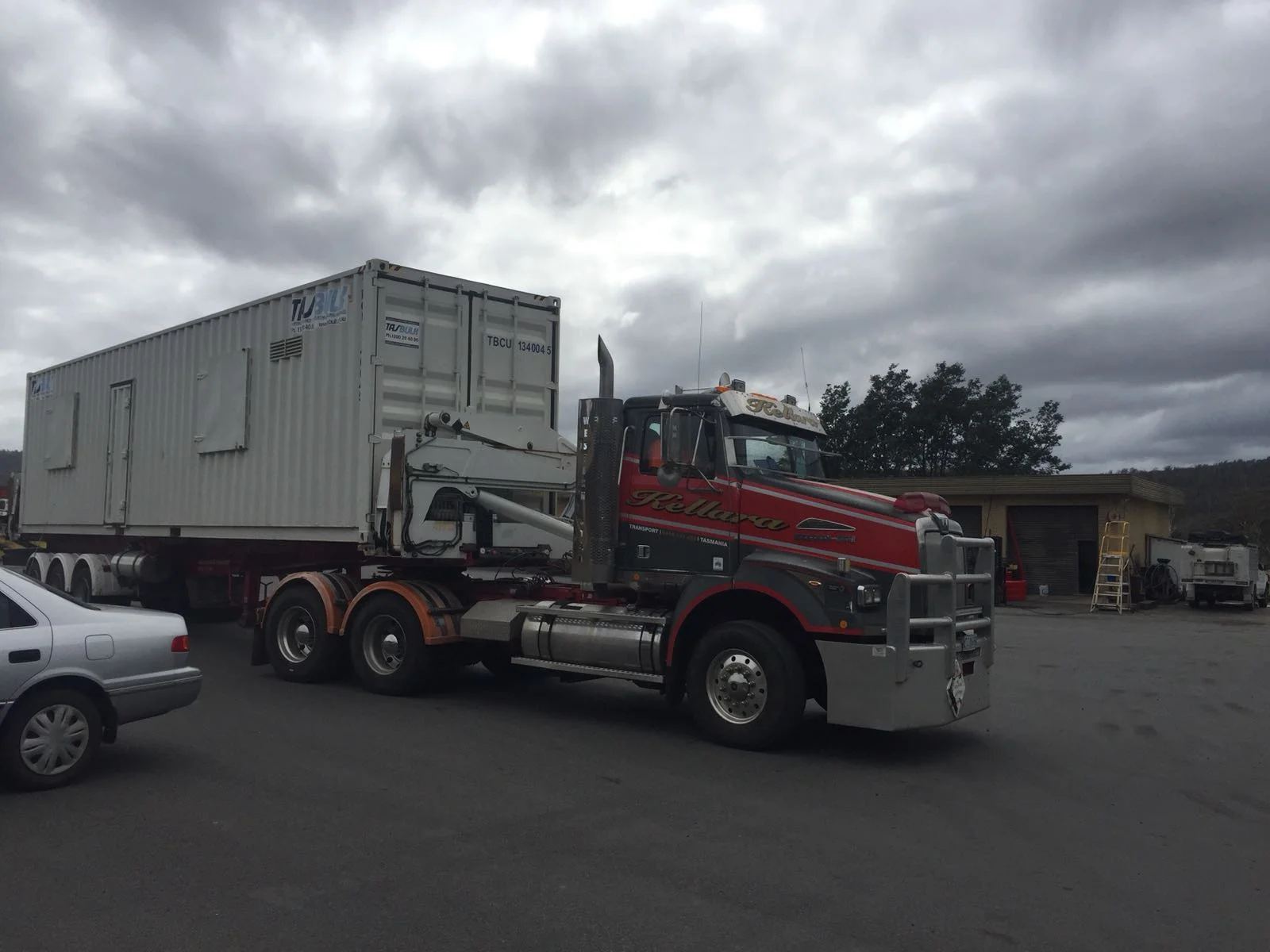 9964d297-9647-43da-9dce-dbb731eb8eb6.jpg