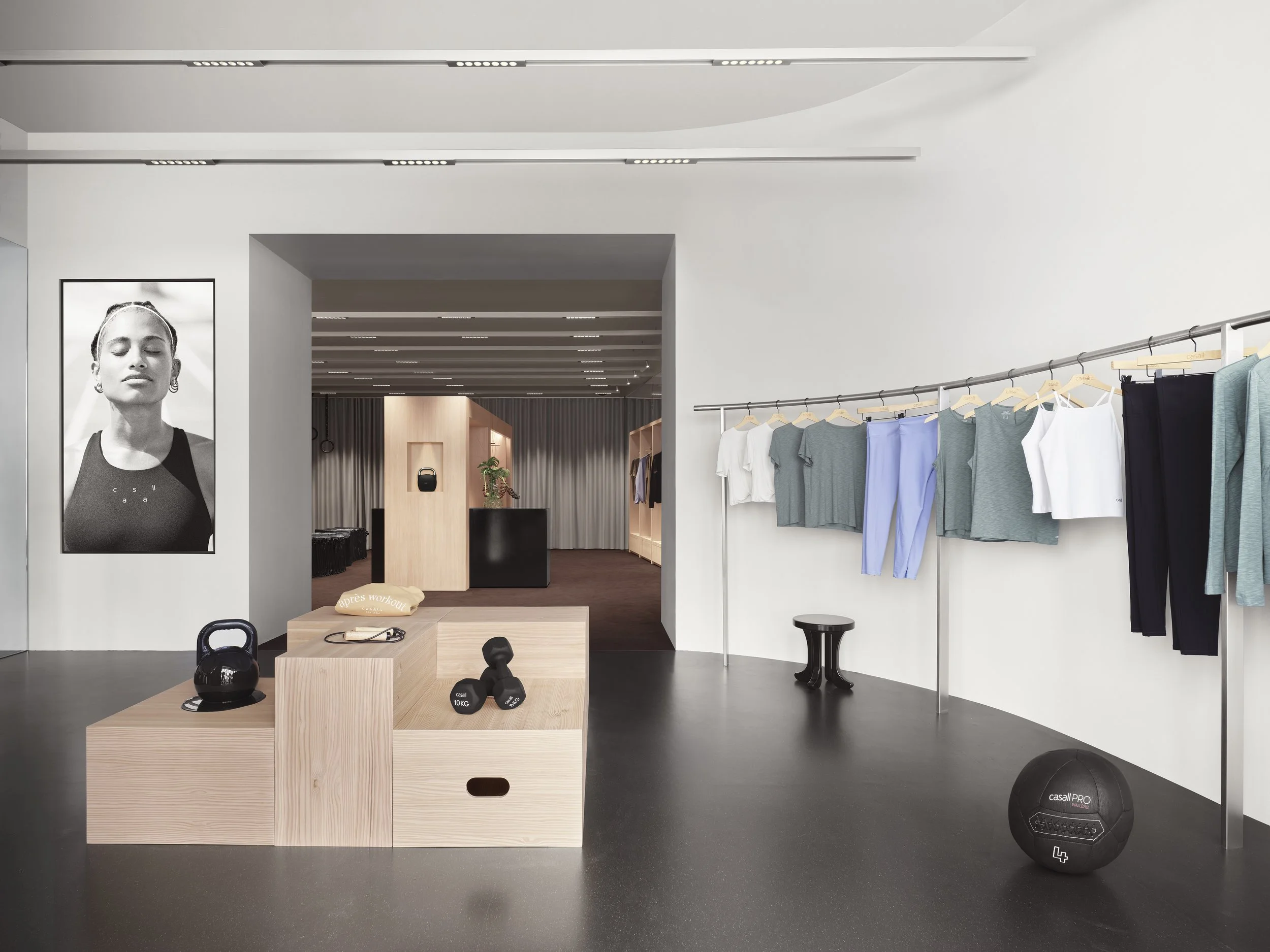 Casall_15130 - fotograf Emil Fagander akkreditering.jpg