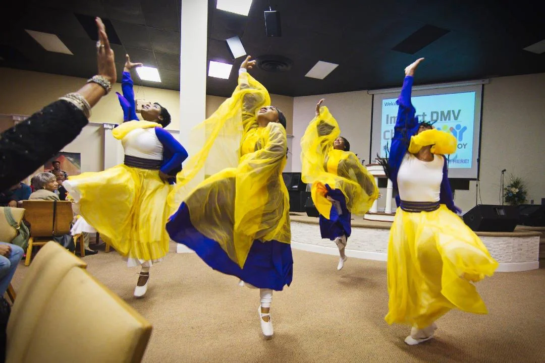 Dancers1.jpg