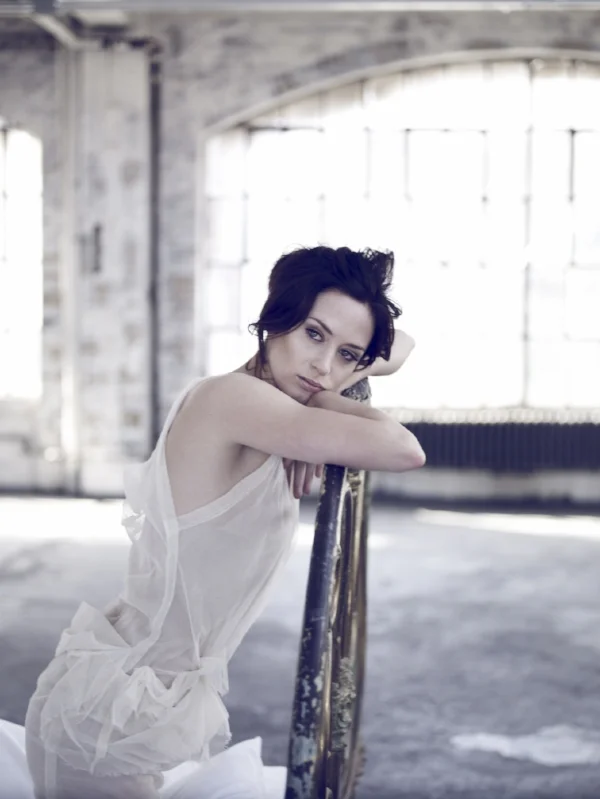 Emily Blunt by Jason Bell 133.jpg