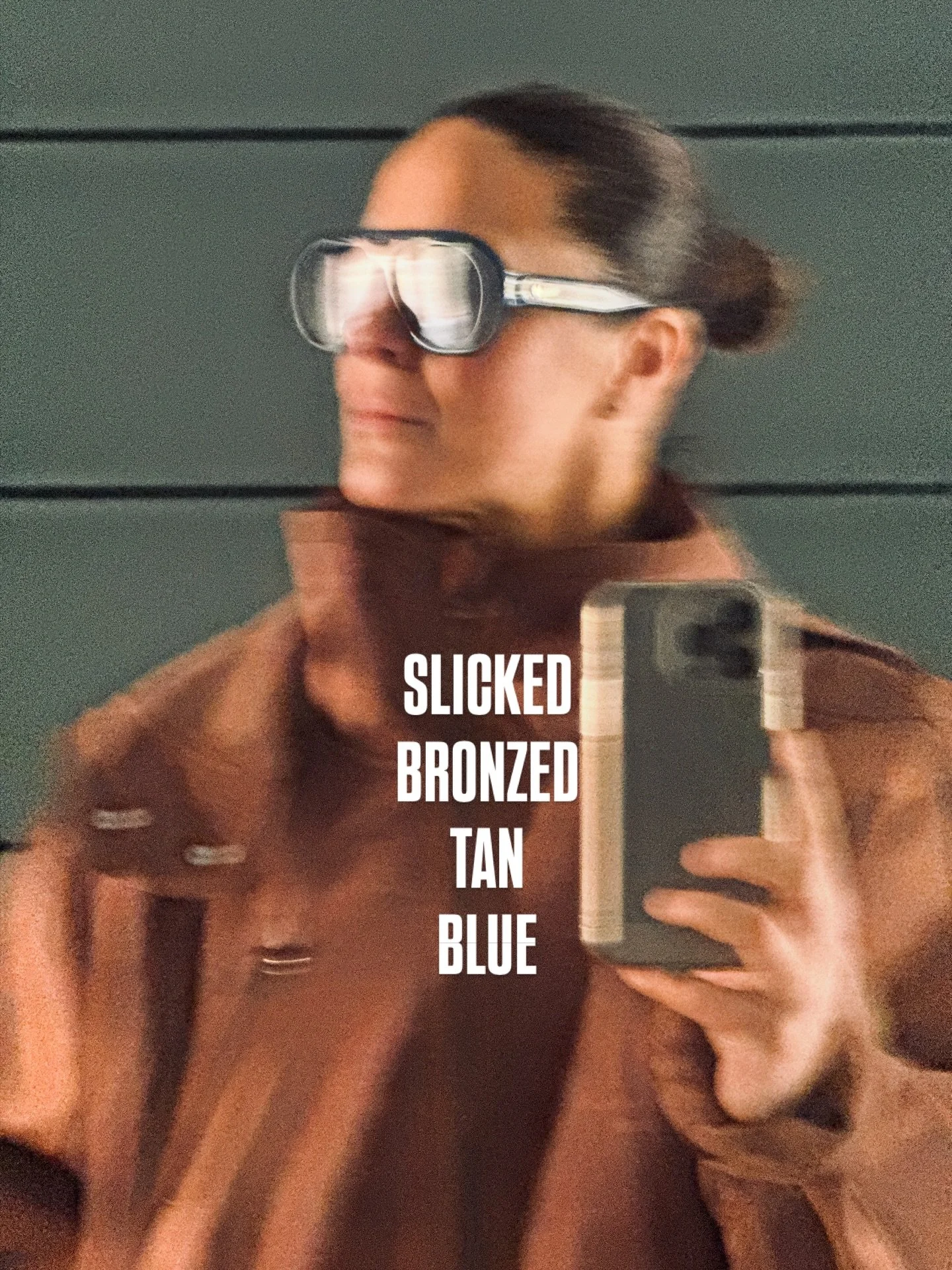 a vibe
@rahuabeauty @lolavie -hair
@saltyface @monikablunderbeauty @irisandromeo -skin
@fpmovement @amazonfashion -coat+glasses
for links comment &ldquo;vibe&rdquo;