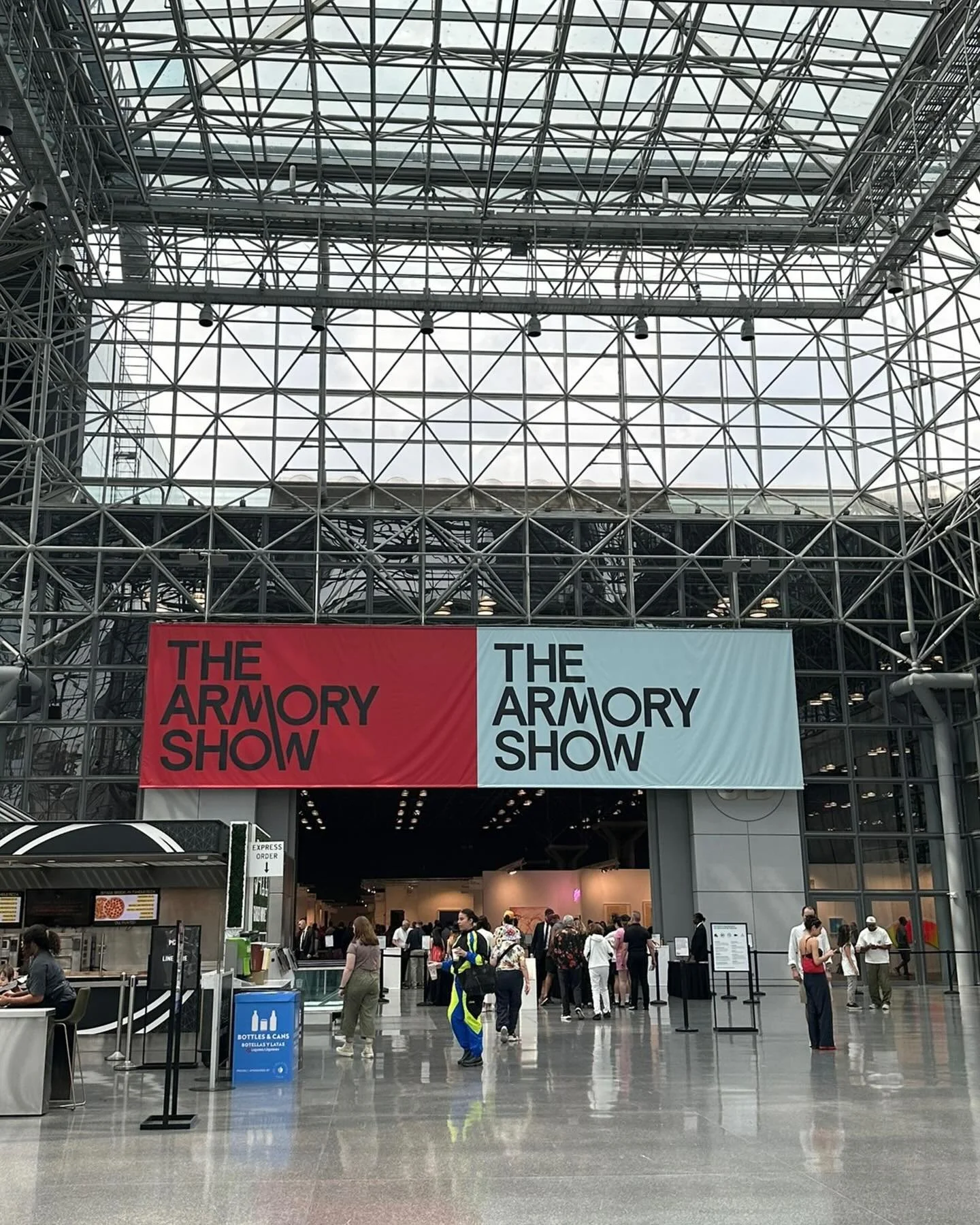 ✨Less Than Half x Armory Week✨

From a scavenger hunt with our cultural partner, Art on Paper (@artmarketproductions), to a champagne toast celebrating the women artists of @thearmoryshow&mdash; our time at Armory Week NY was one for the books.

Look
