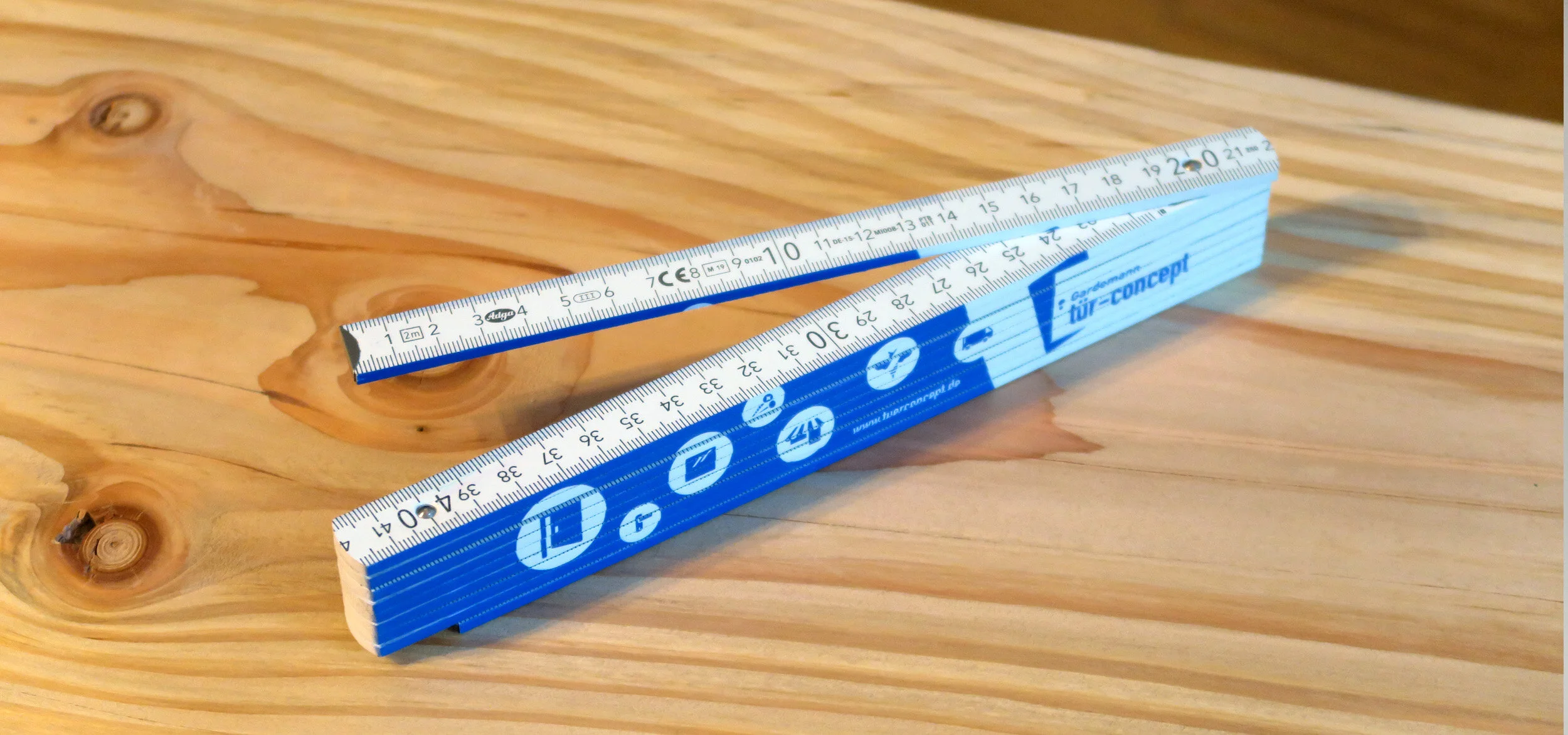 tuerconcept_zollstock.jpg