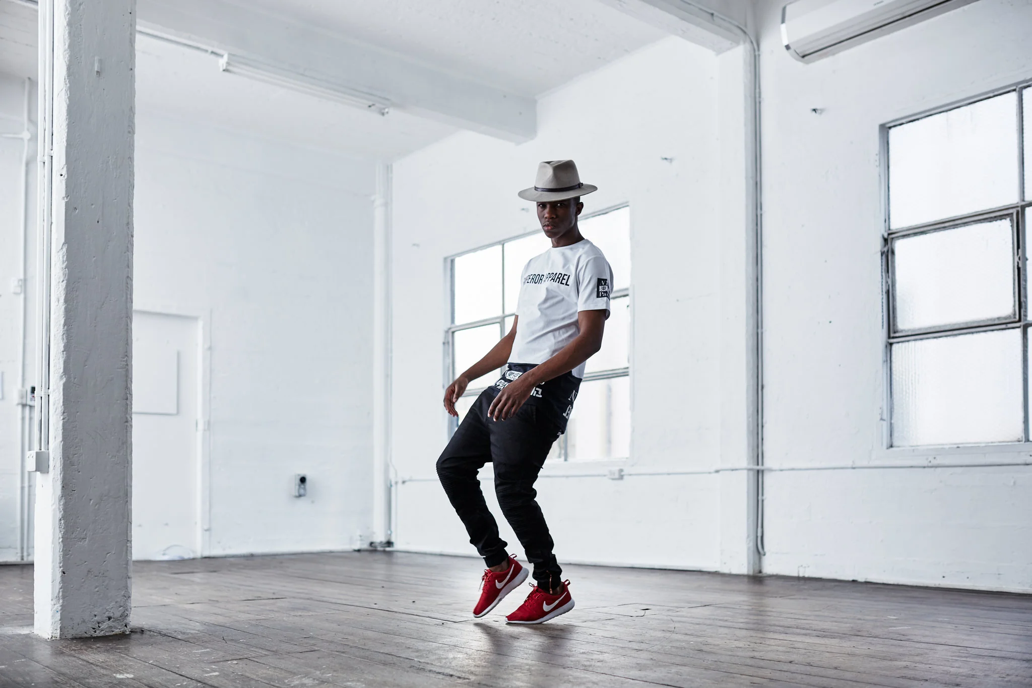 Emperor-Apparel-241115-1408.jpg