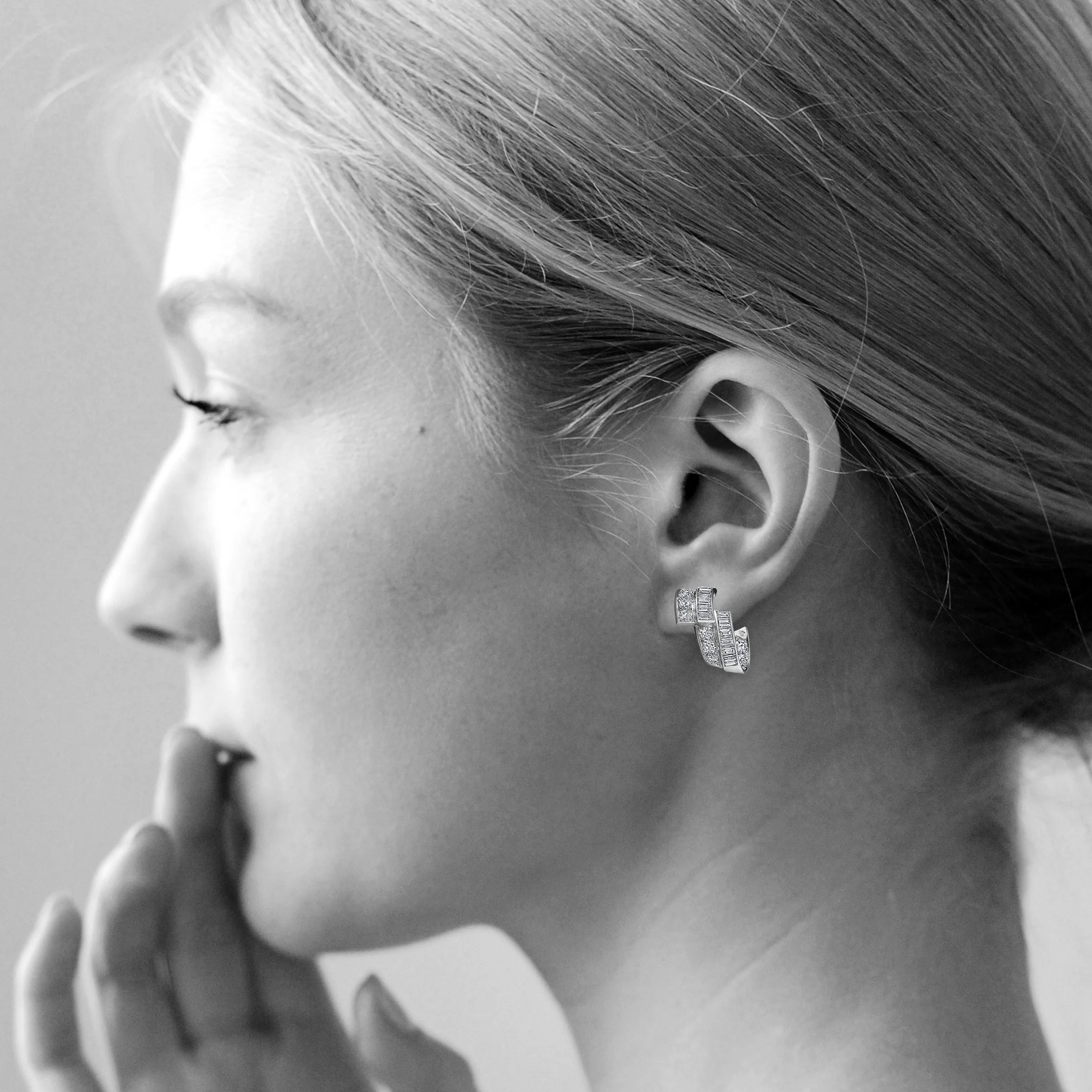 15719ear.jpg