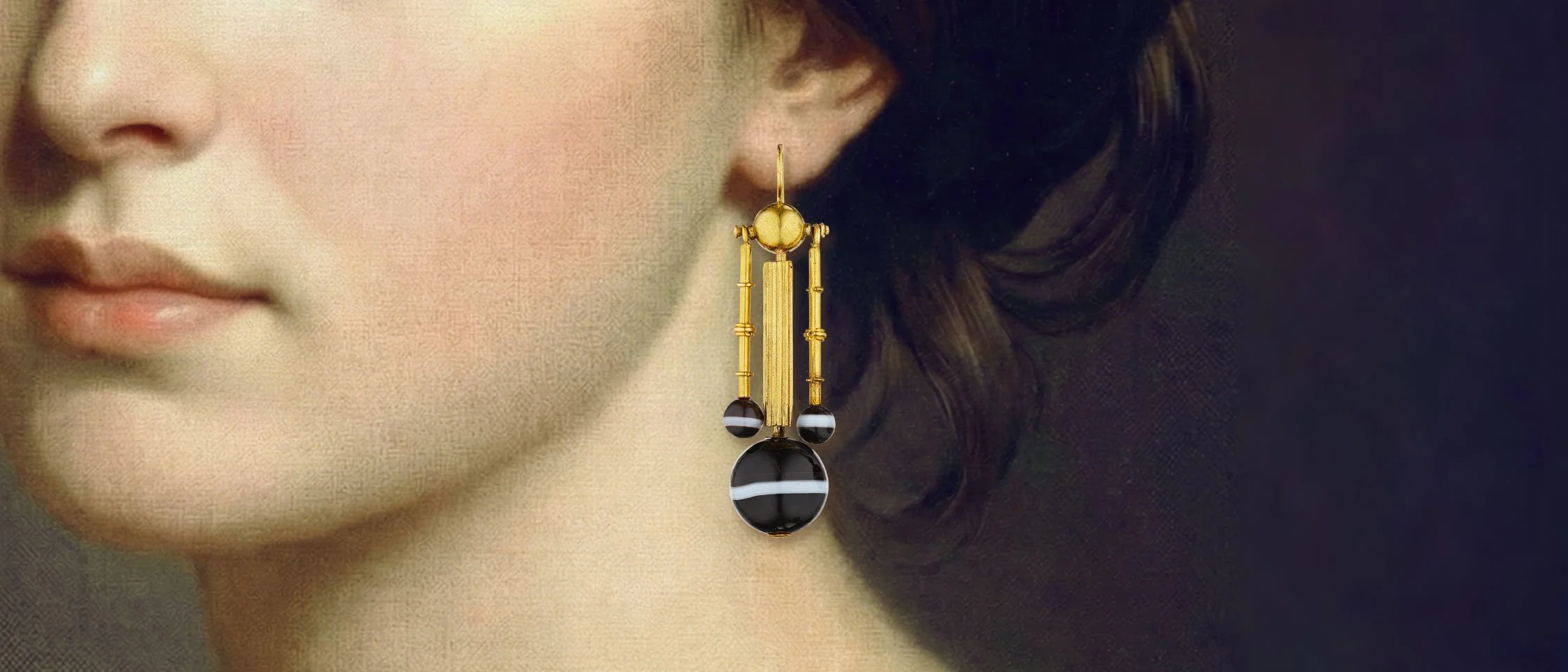ss26_interior_07_earrings_2250x965.jpg