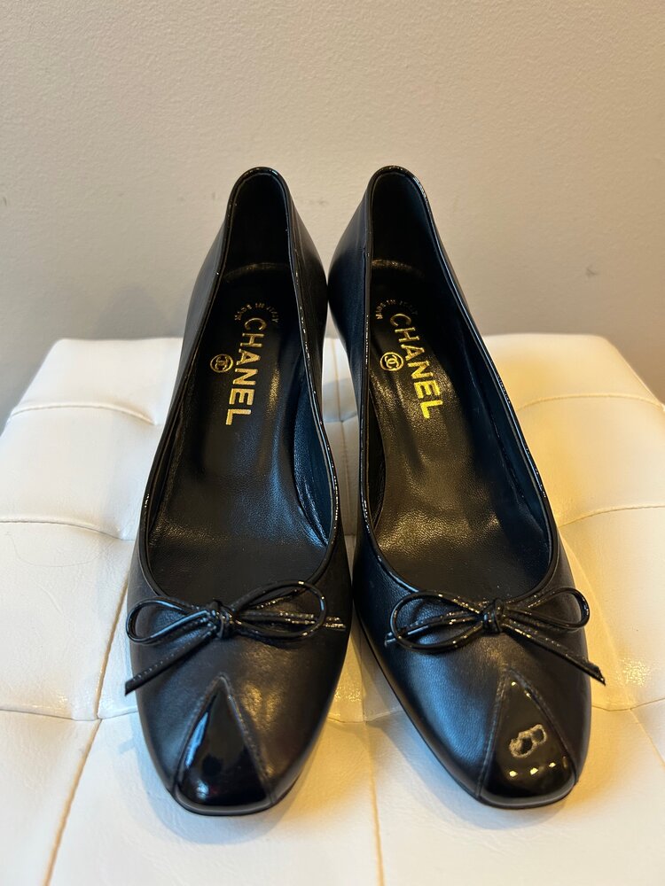 CHANEL, Shoes, Chanel Ballerina Flats