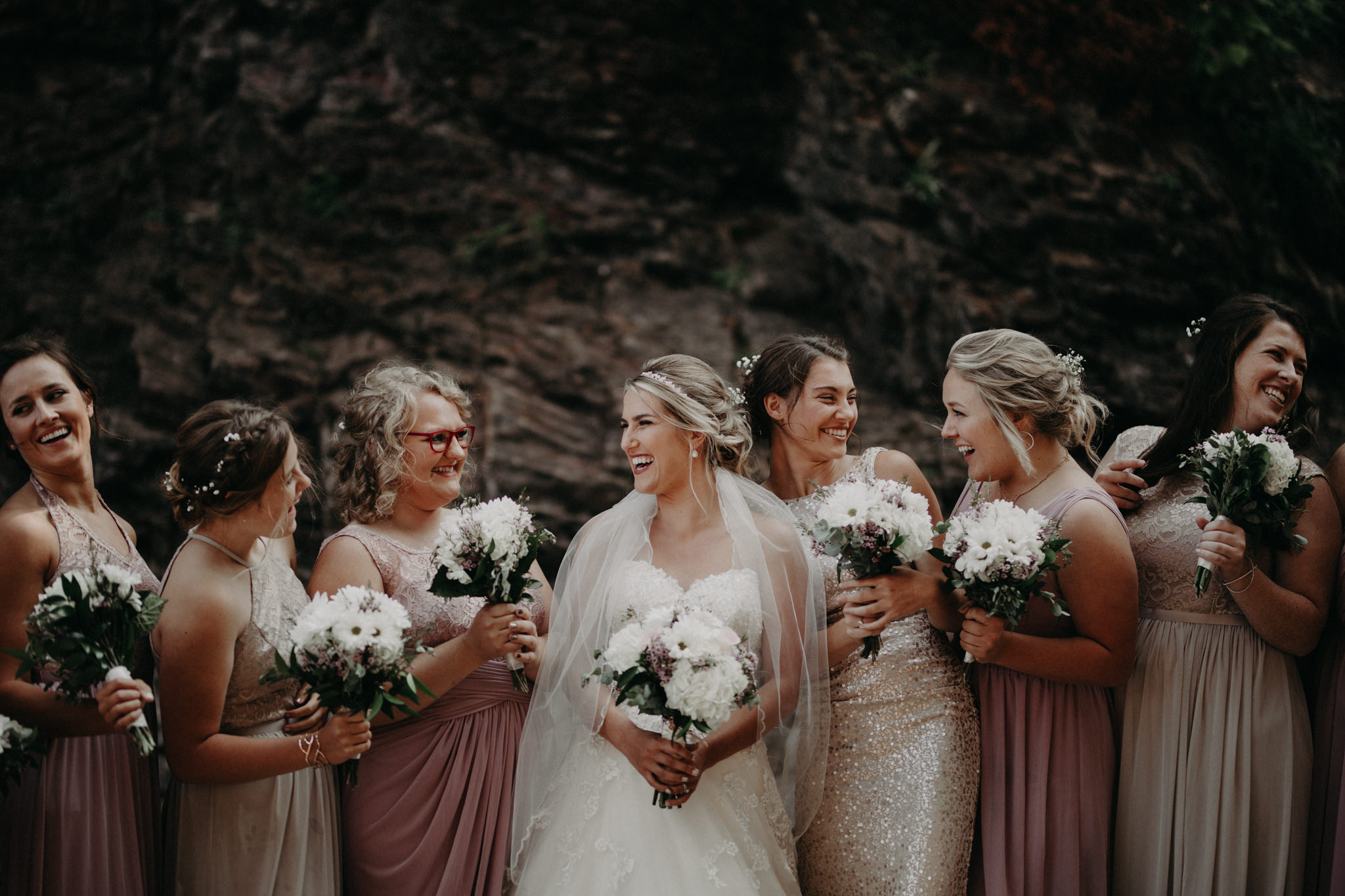 MarquetteMichiganWeddingPhotosMichiganWeddingPhotographerUpperPeninsulaWedding-25.jpg