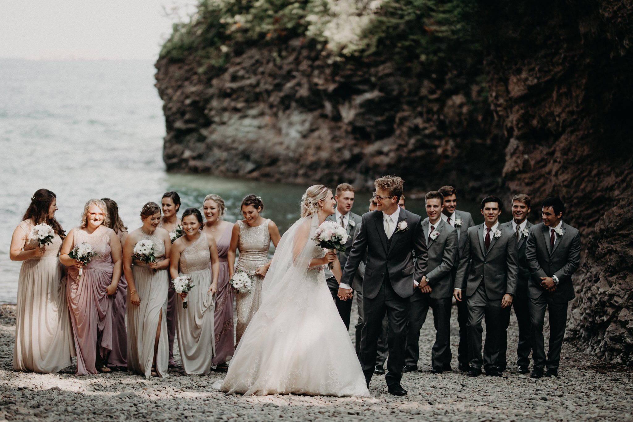 MarquetteMichiganWeddingPhotosMichiganWeddingPhotographerUpperPeninsulaWedding-26.jpg