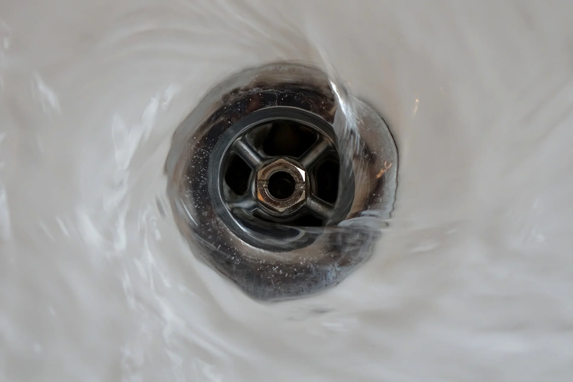 drain-2454608_1920.jpg