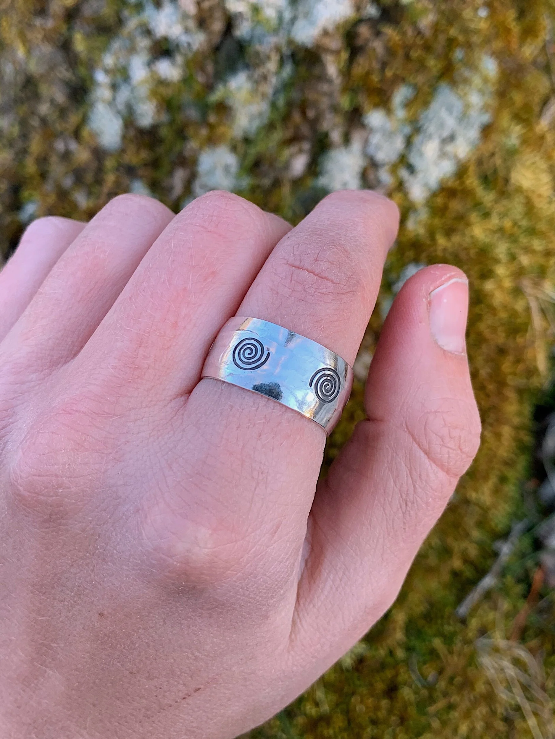 4372A4FB-5E77-40BE-A519-DA16DF6A9F40