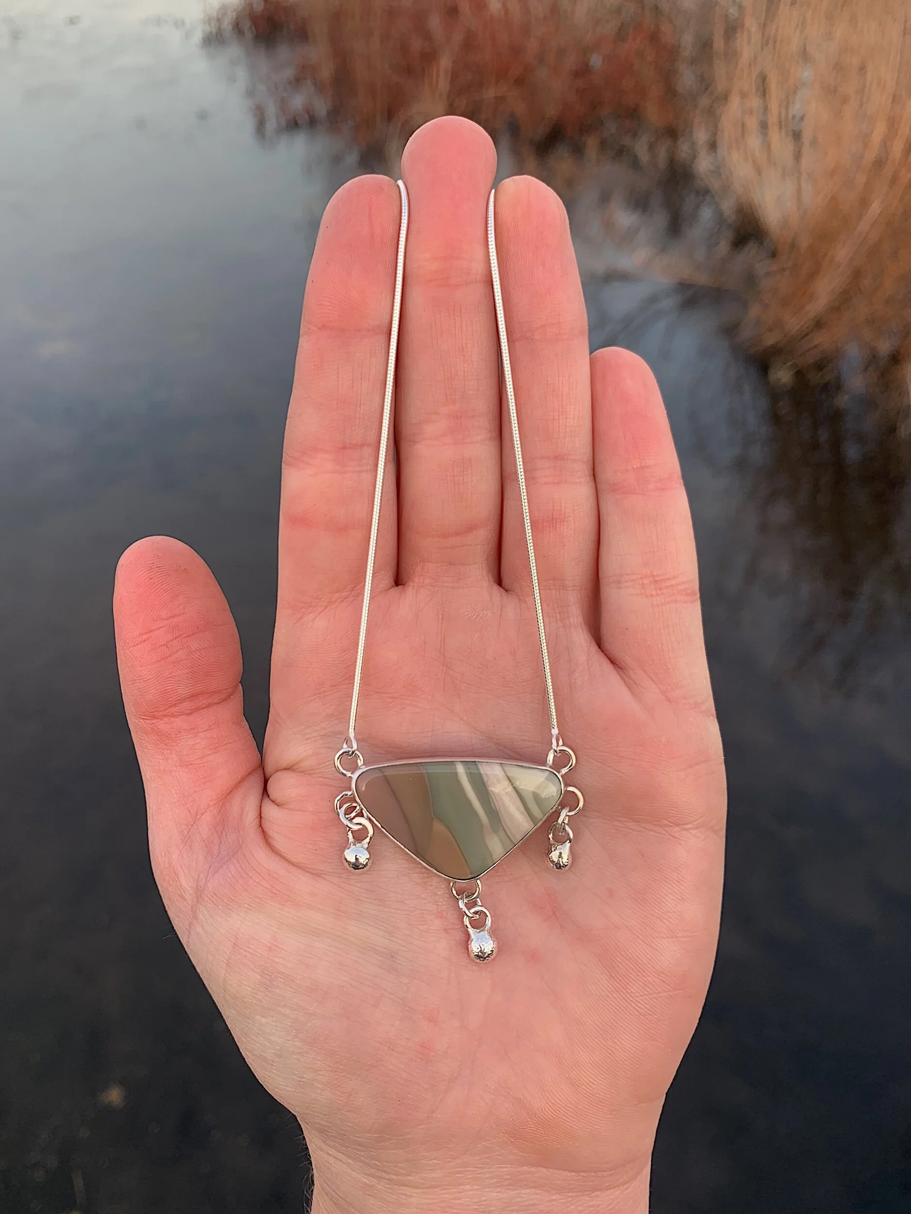 2EBA143E-4187-415A-8E89-9486287A0256