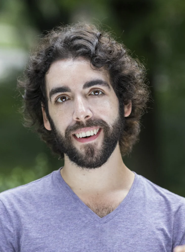 New headshots by Tofer Vélez García! 