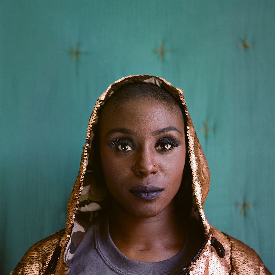  LAURA MVULA 