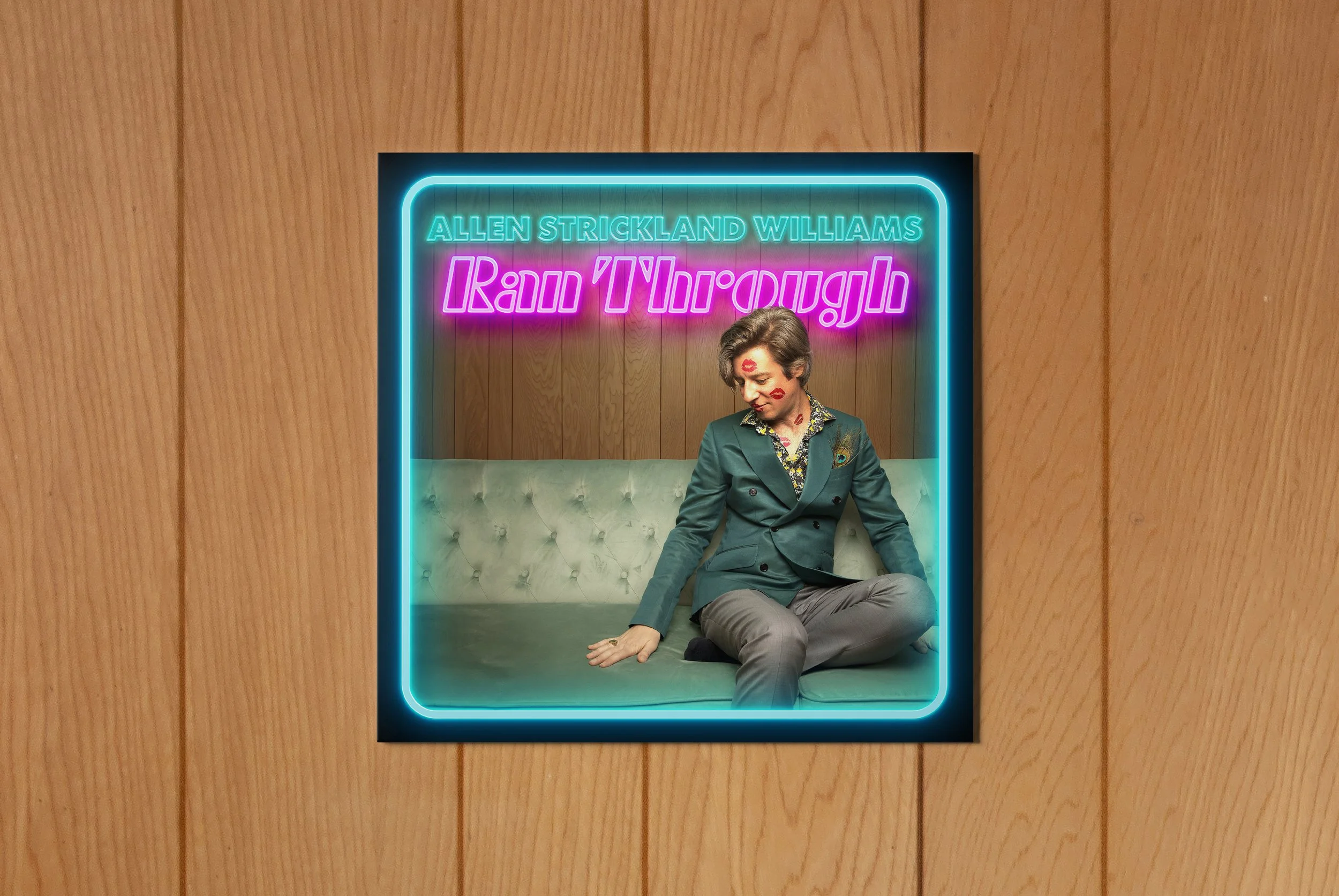 05 - FRONT STRAIGHT.jpg