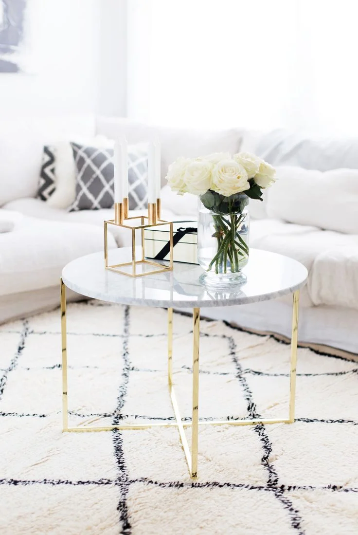 white bedroom-interiors.jpg