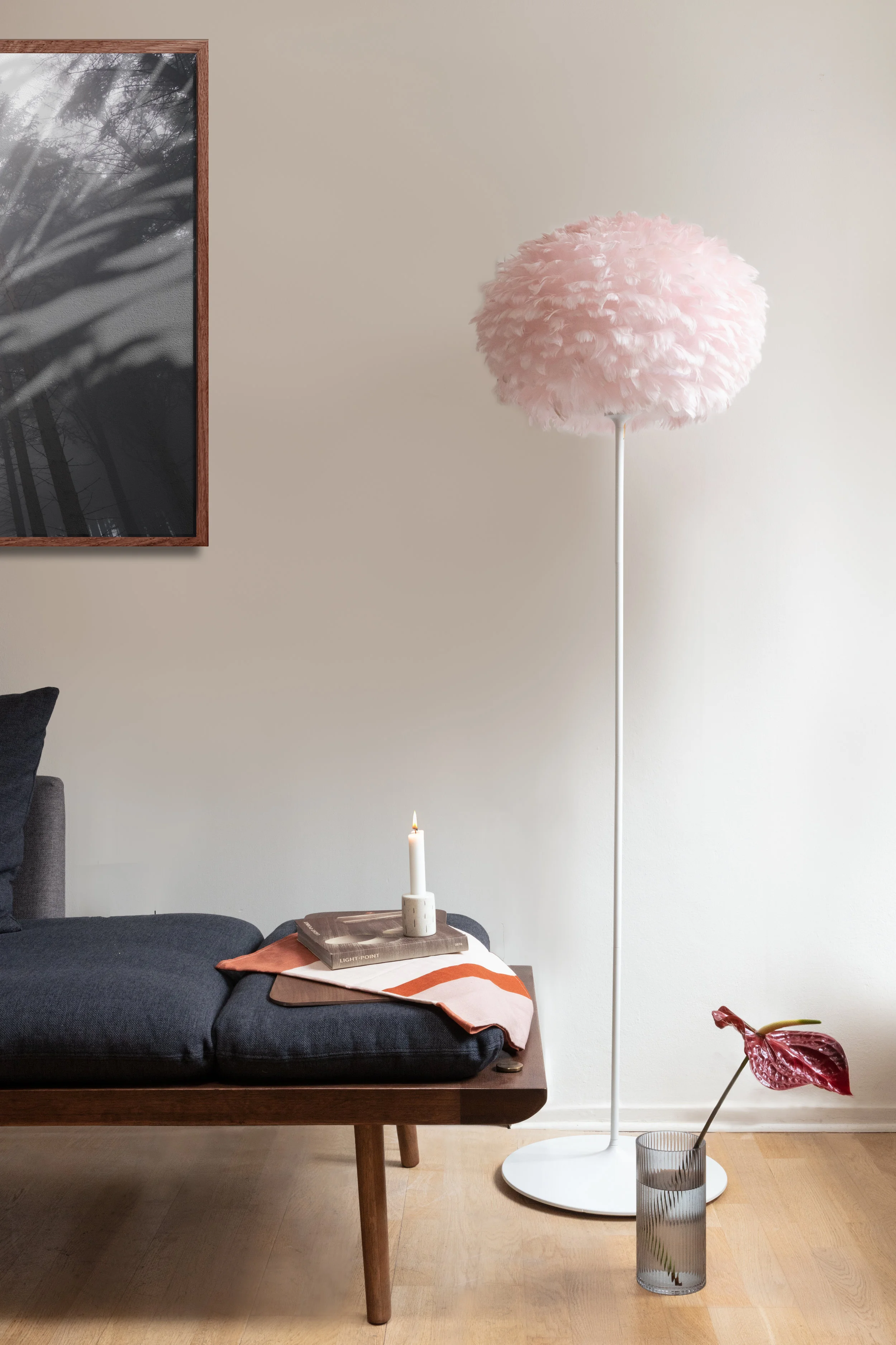 UMAGE_lifestyle_Eos_medium_light rose_high res.jpg