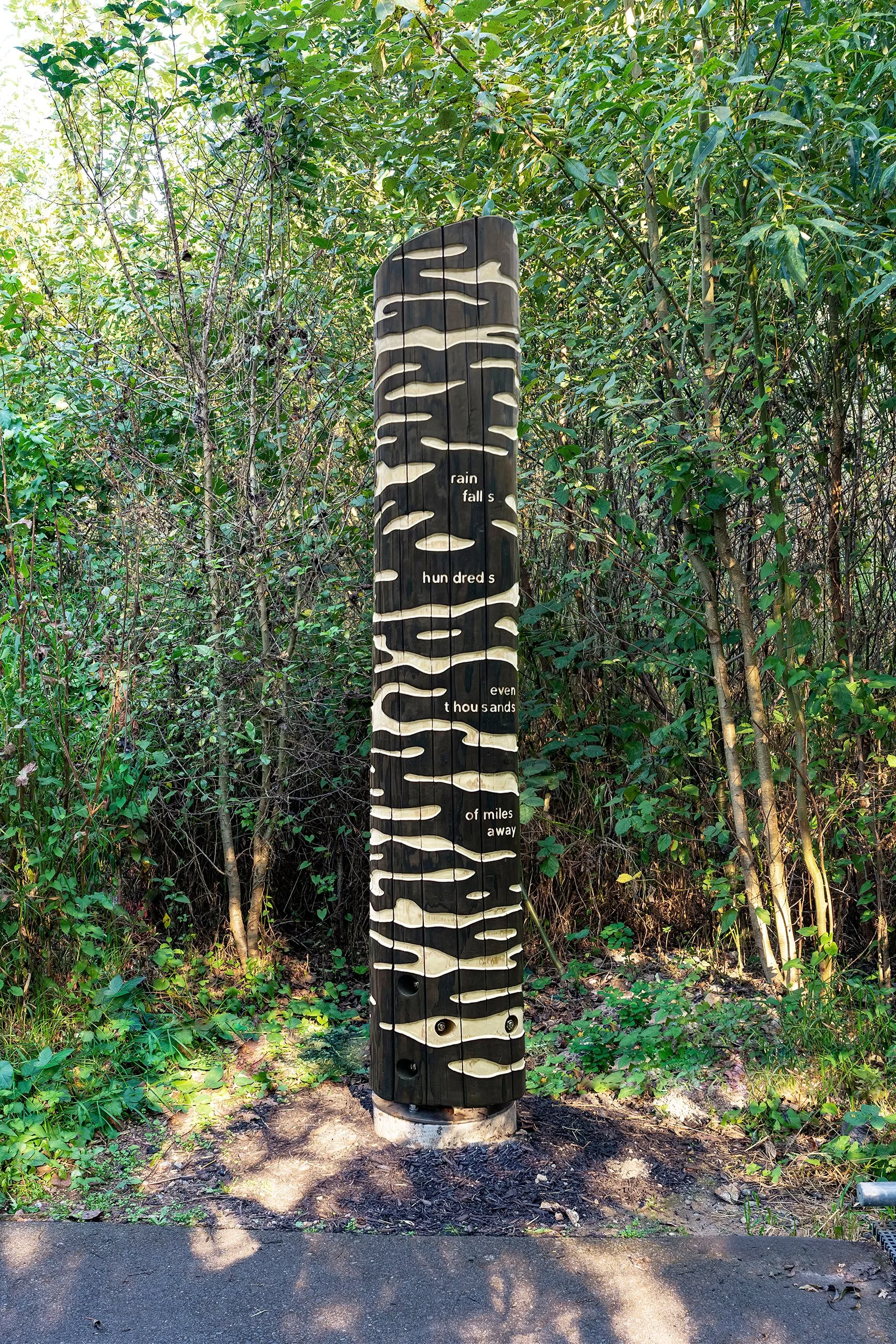 04_3CedarLogs_Log3_FrontView_FINAL_rhododendron_303_2500px.jpg