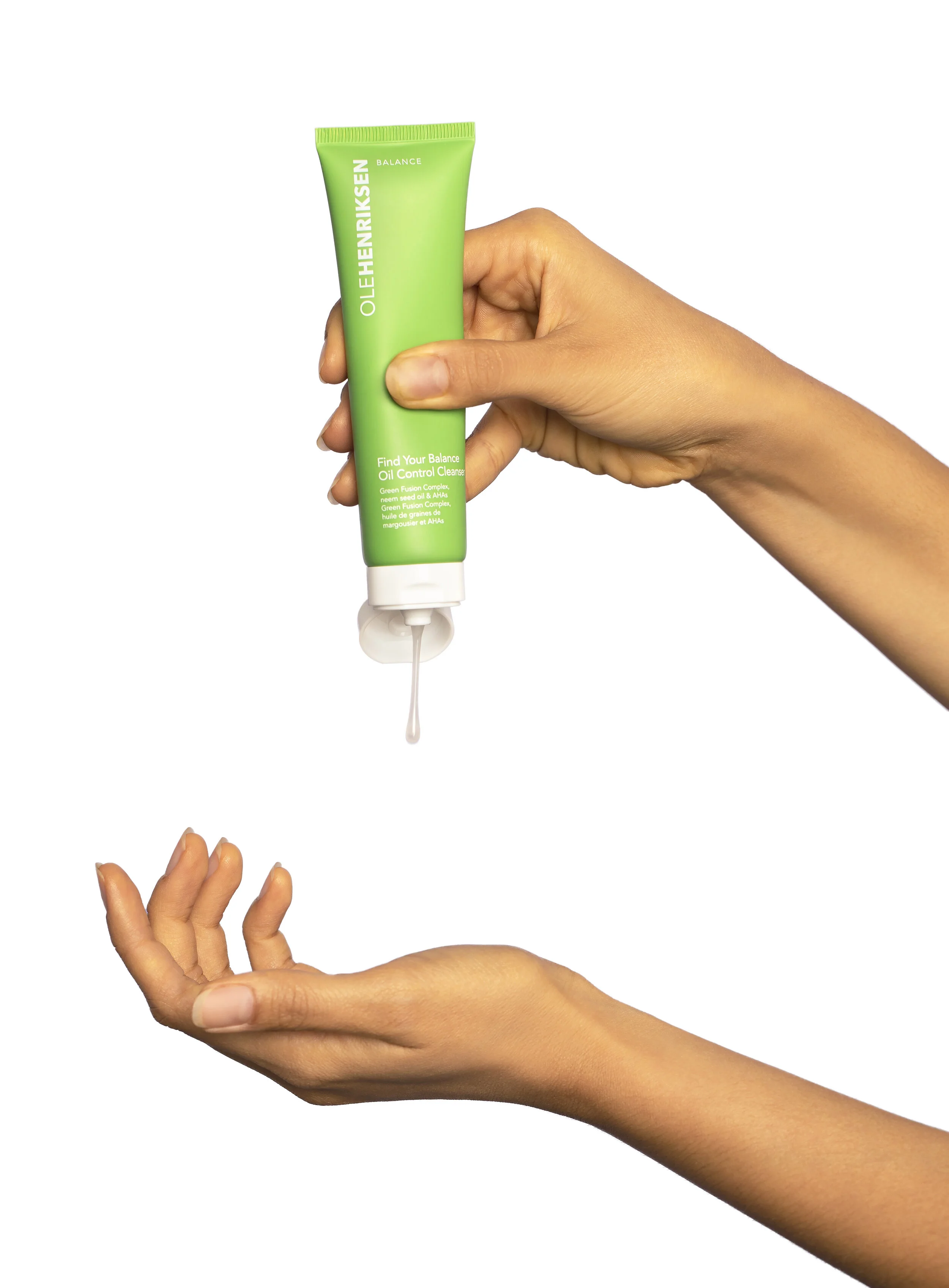 Ole-Henriksen-Hand-Squeeze-white.jpg